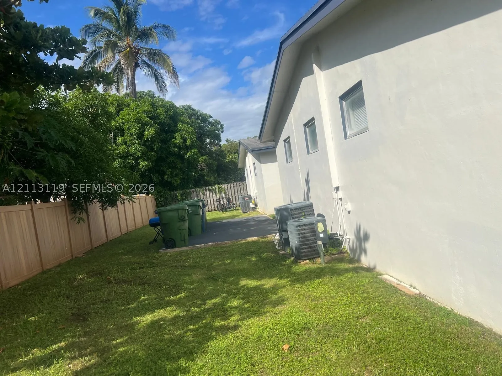 618 SW 4th Ave