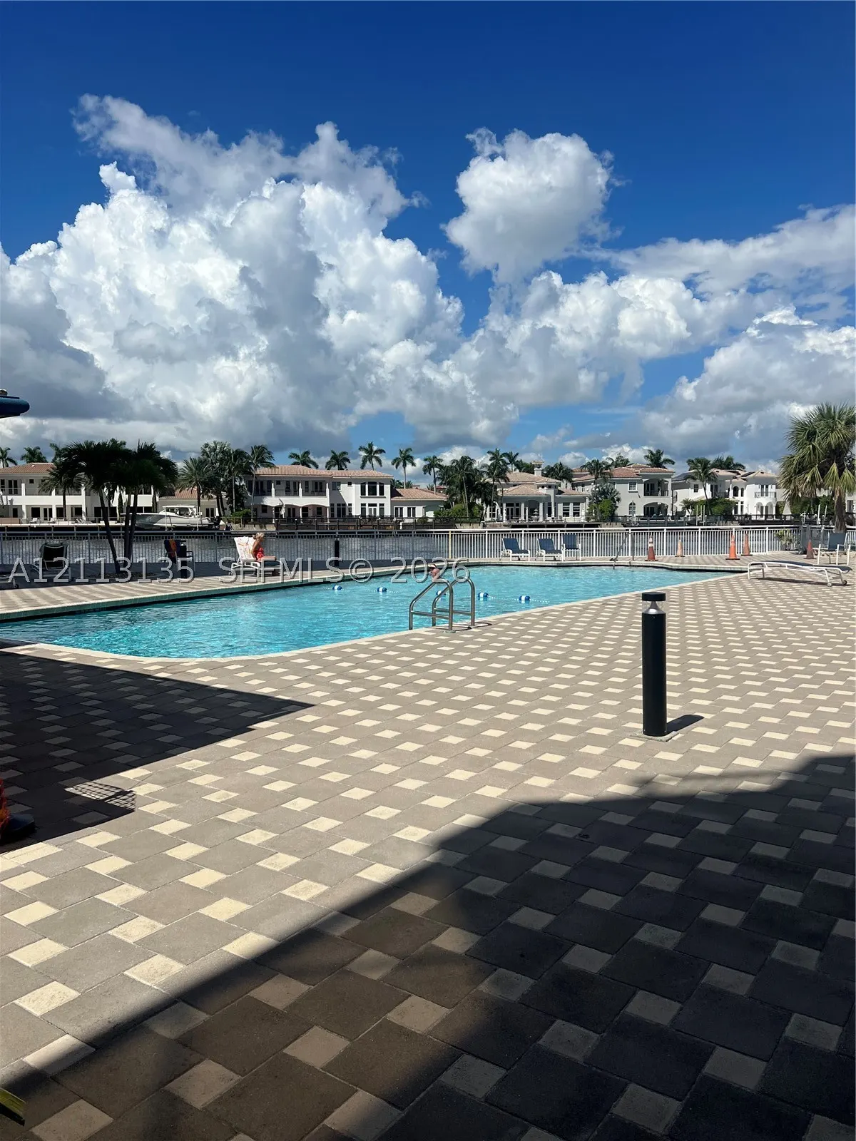1600 S Ocean Dr #3A