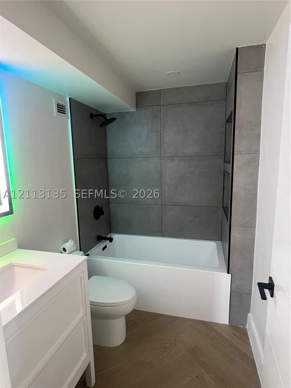 1600 S Ocean Dr #3A
