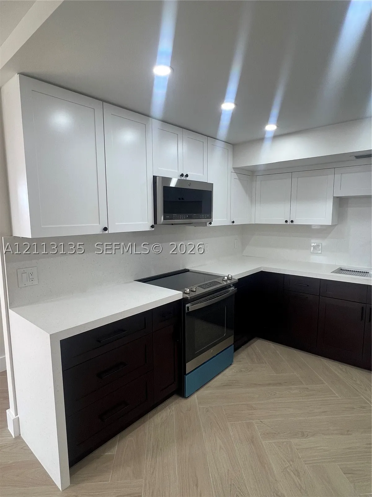 1600 S Ocean Dr #3A