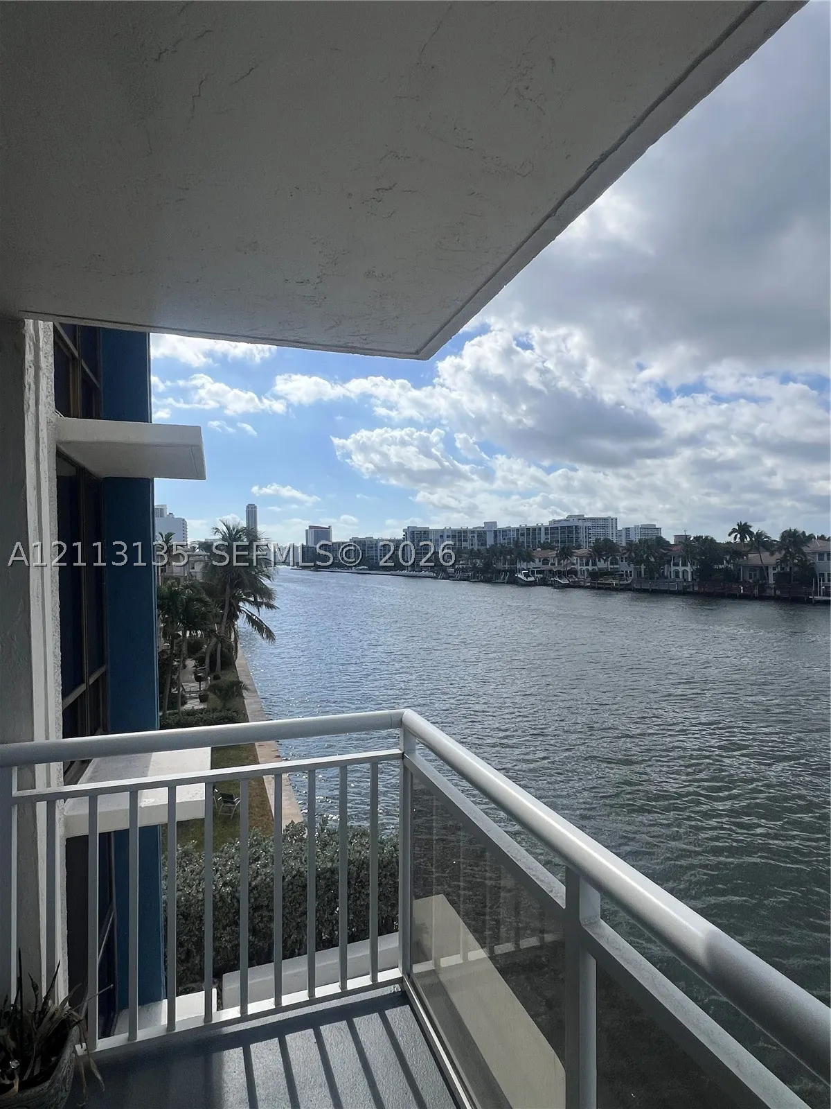 1600 S Ocean Dr #3A