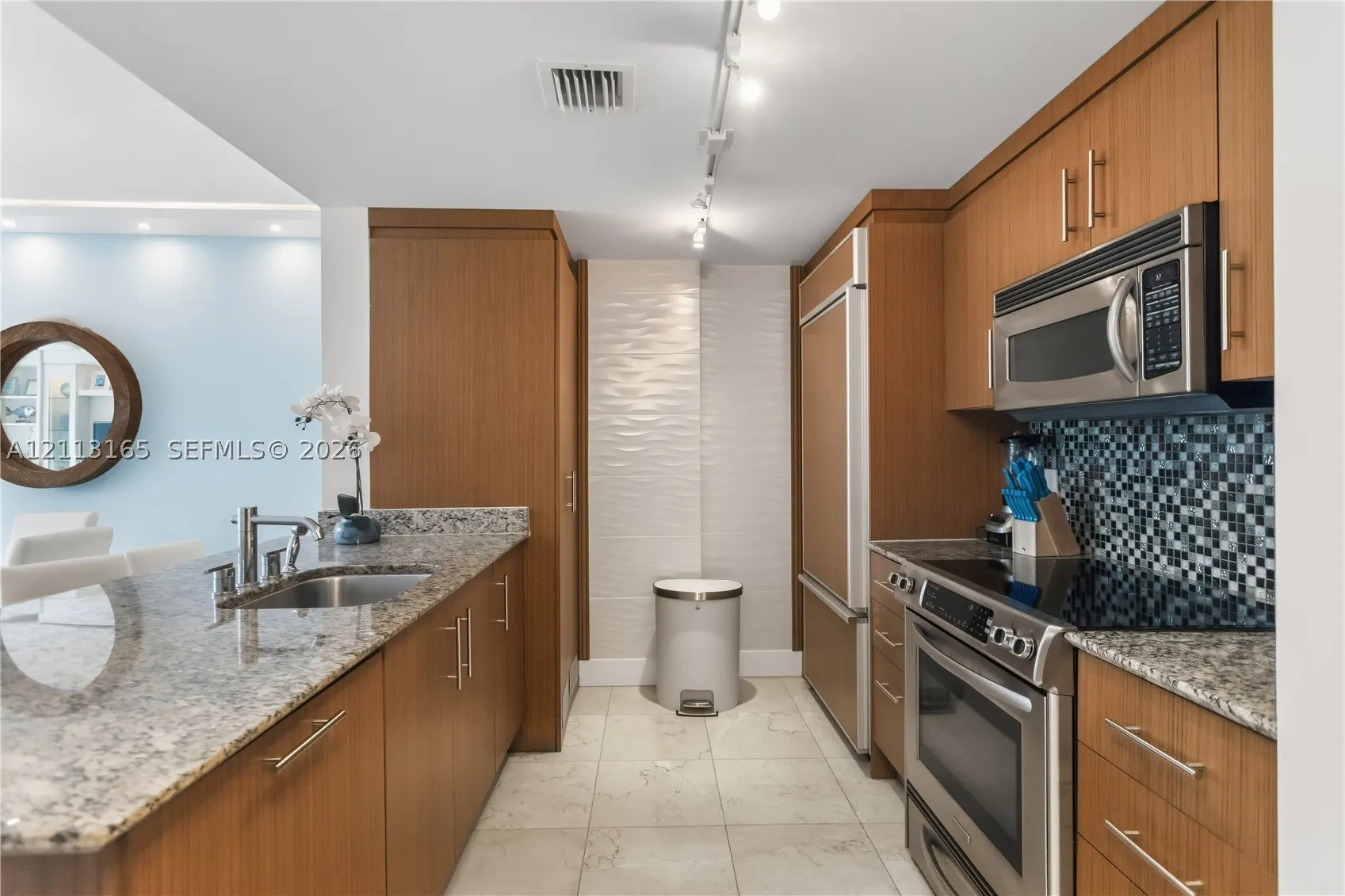 10275 Collins Ave #229