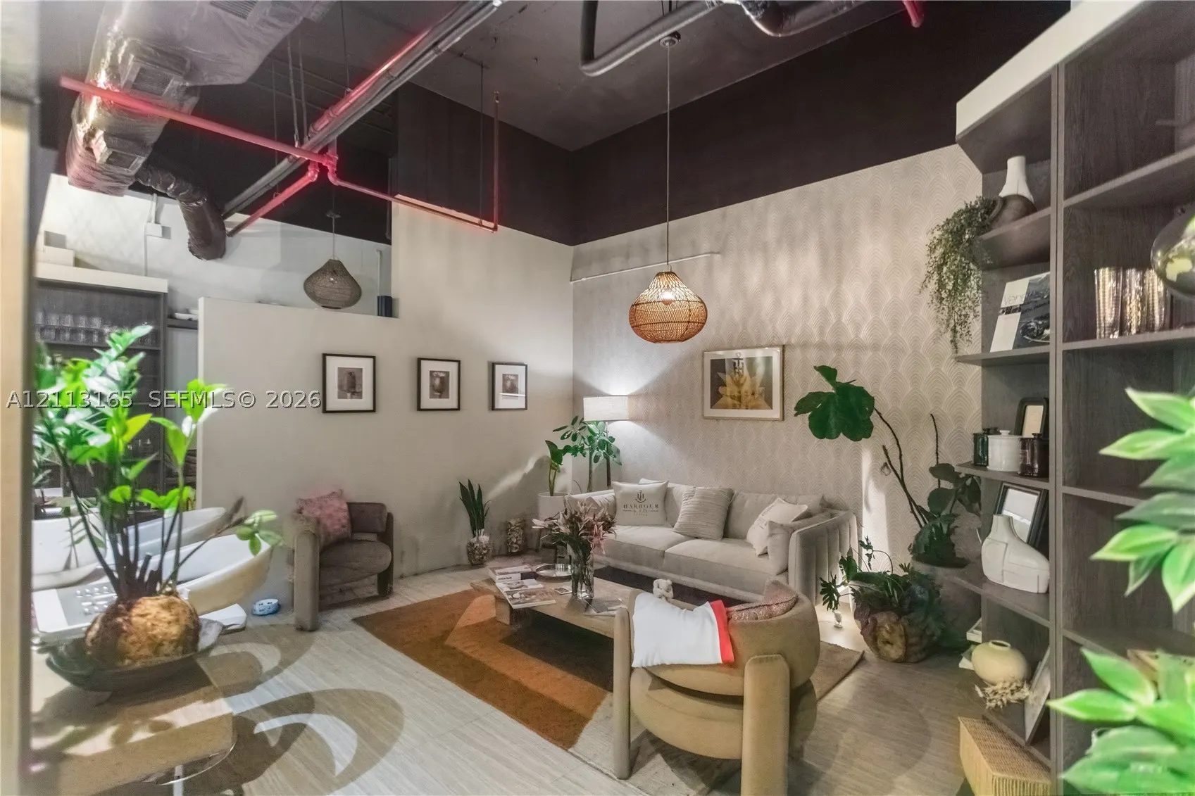 10275 Collins Ave #229