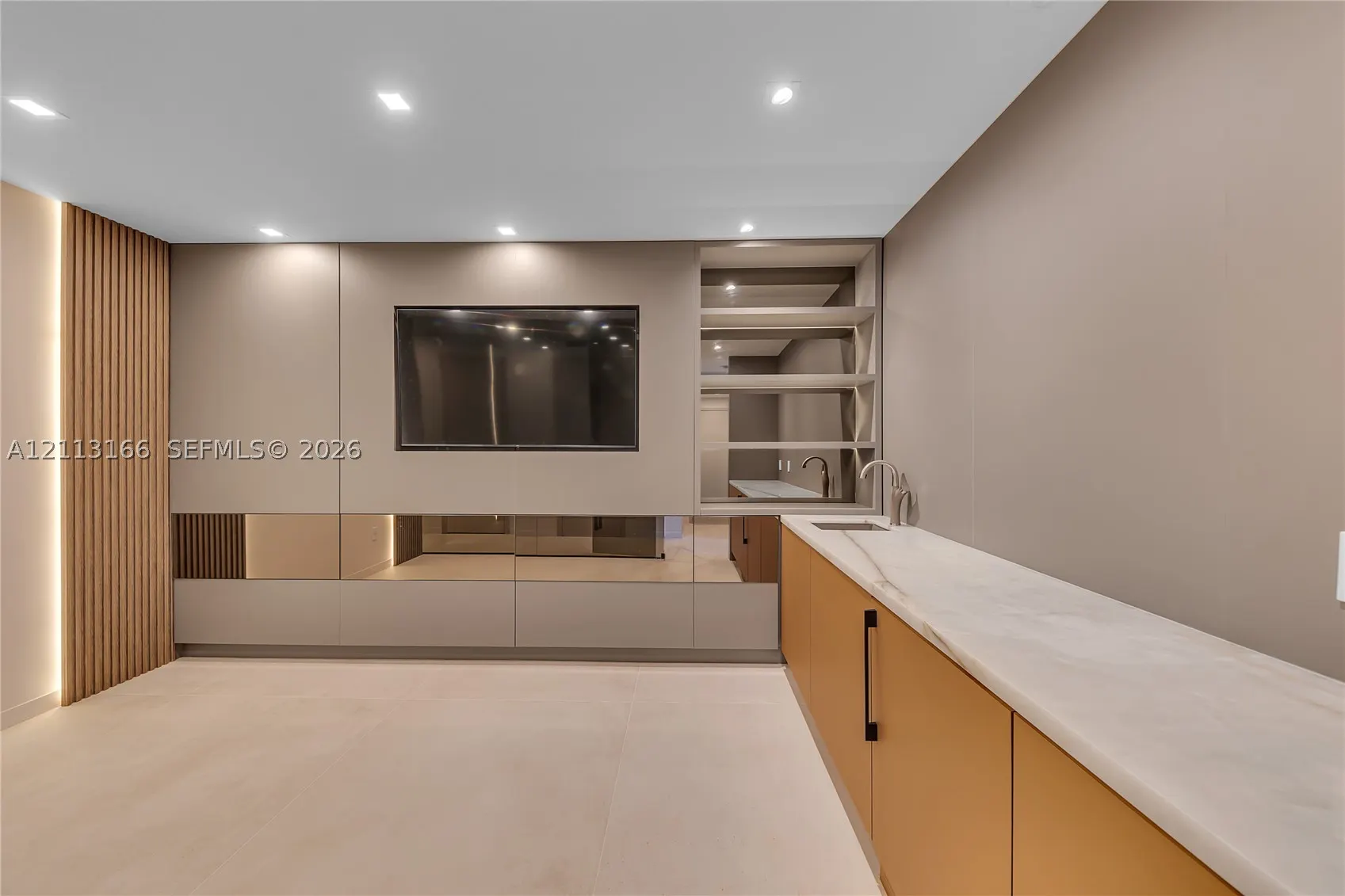 3535 S Ocean Dr #1003