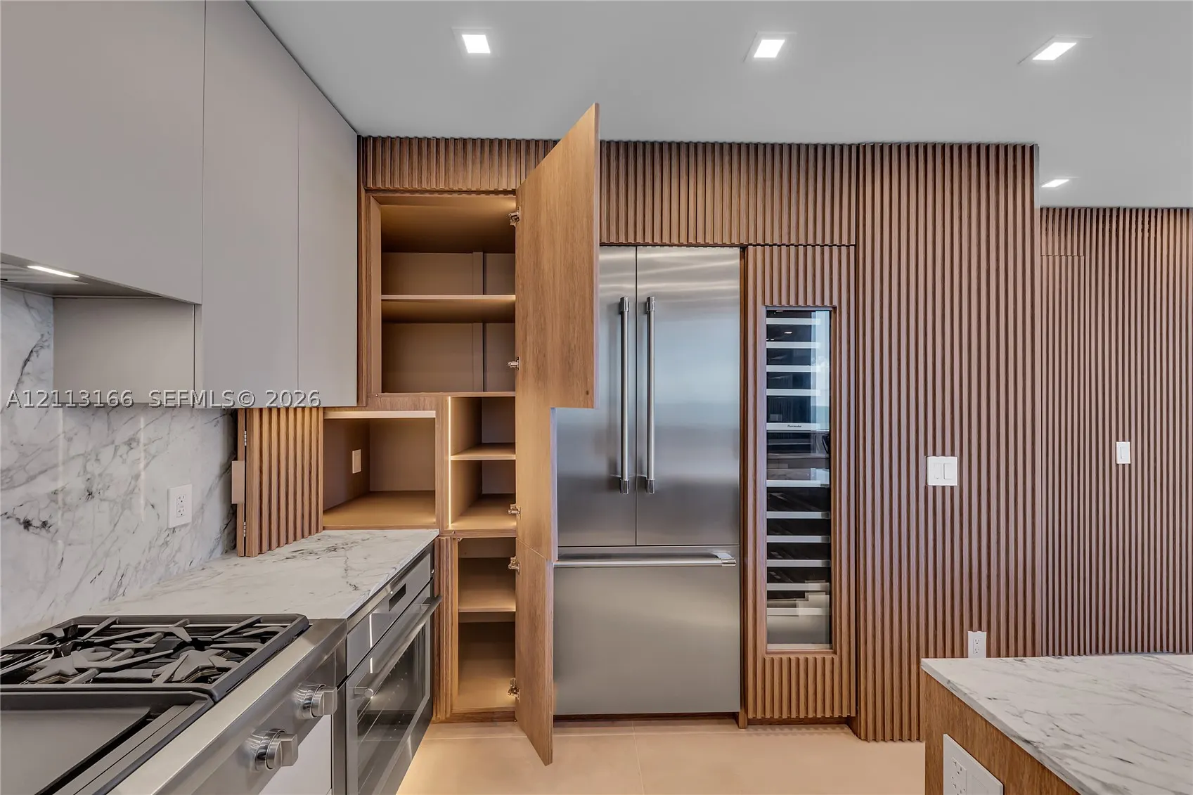 3535 S Ocean Dr #1003