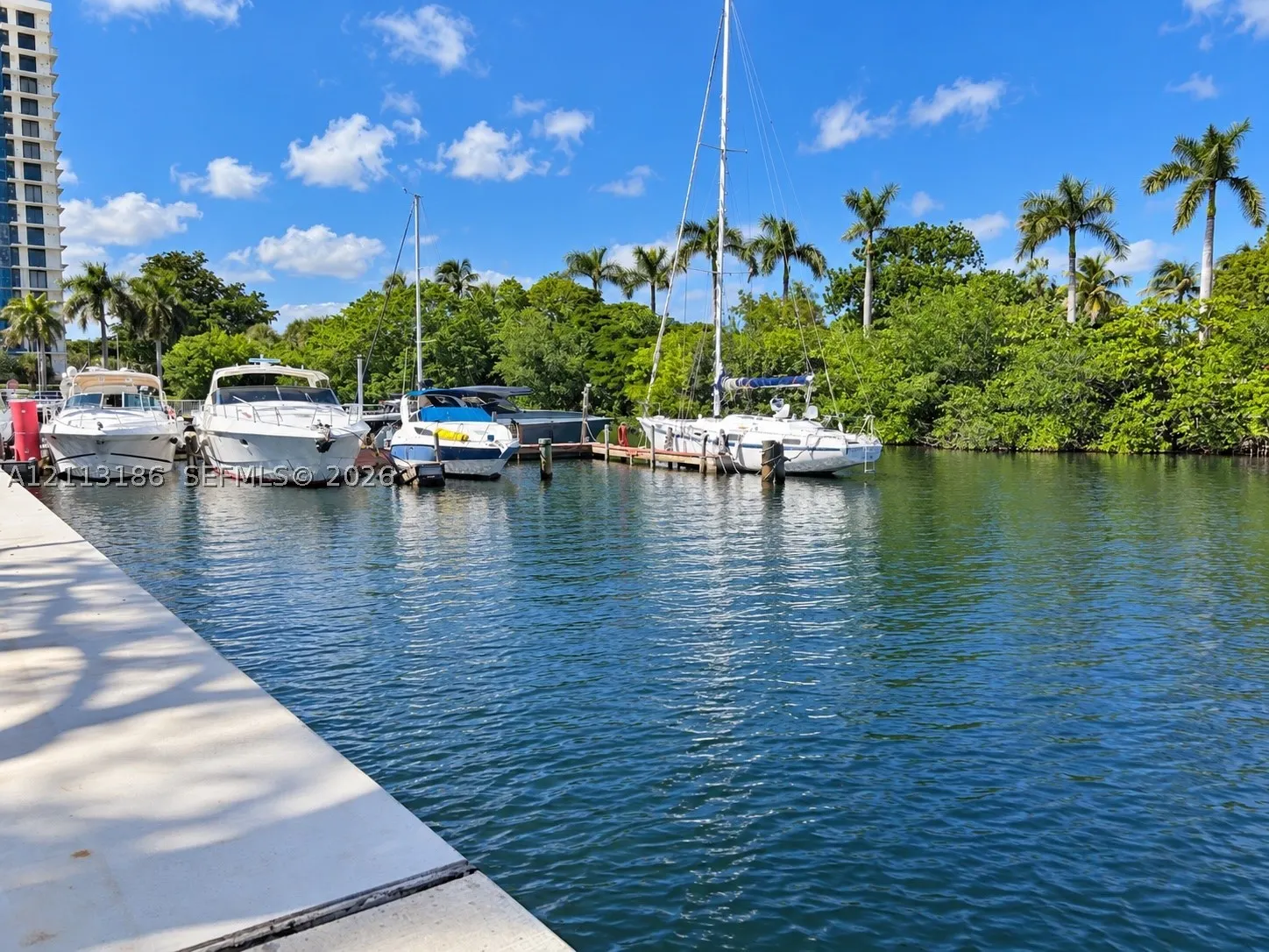 3401 N Country Club Dr #609
