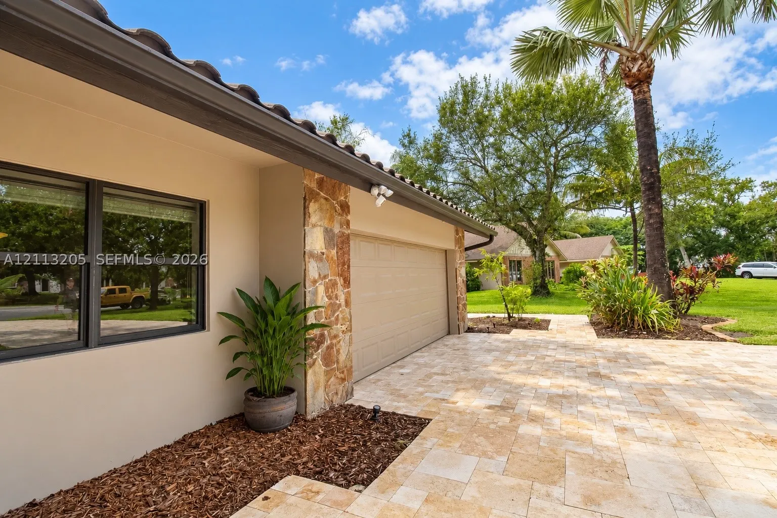 13500 SW 16th Ct