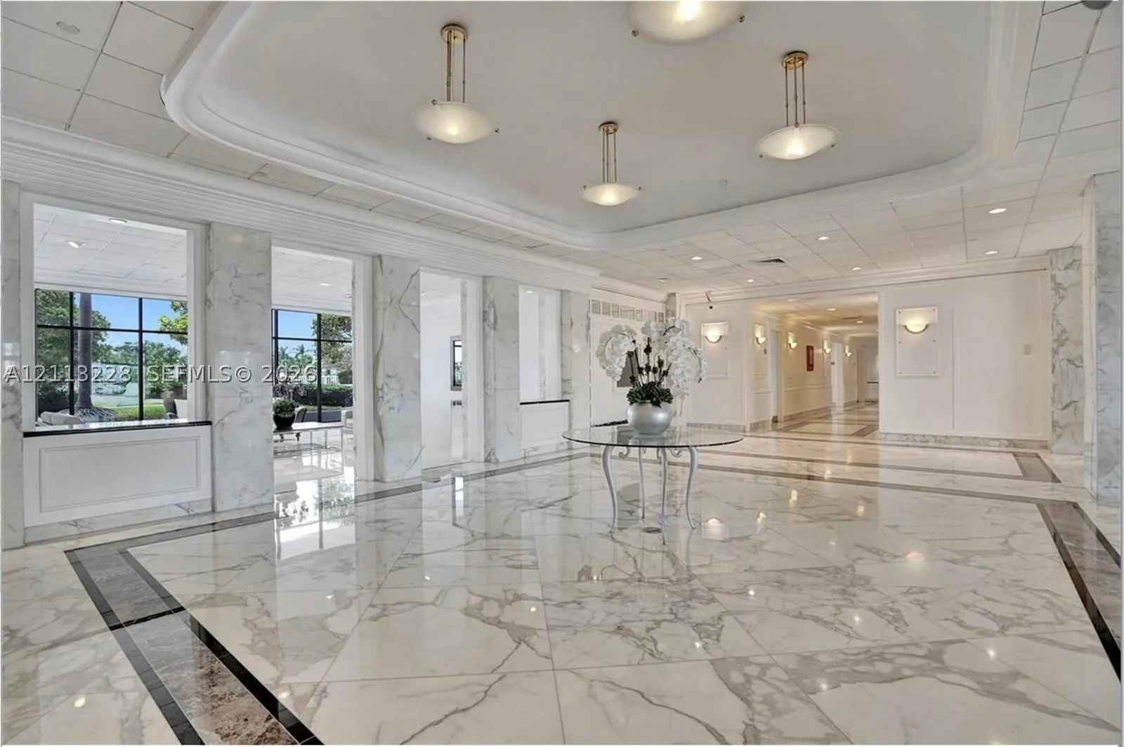 5700 Collins Ave #5K