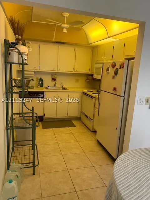 300 SW 134th Way #405E