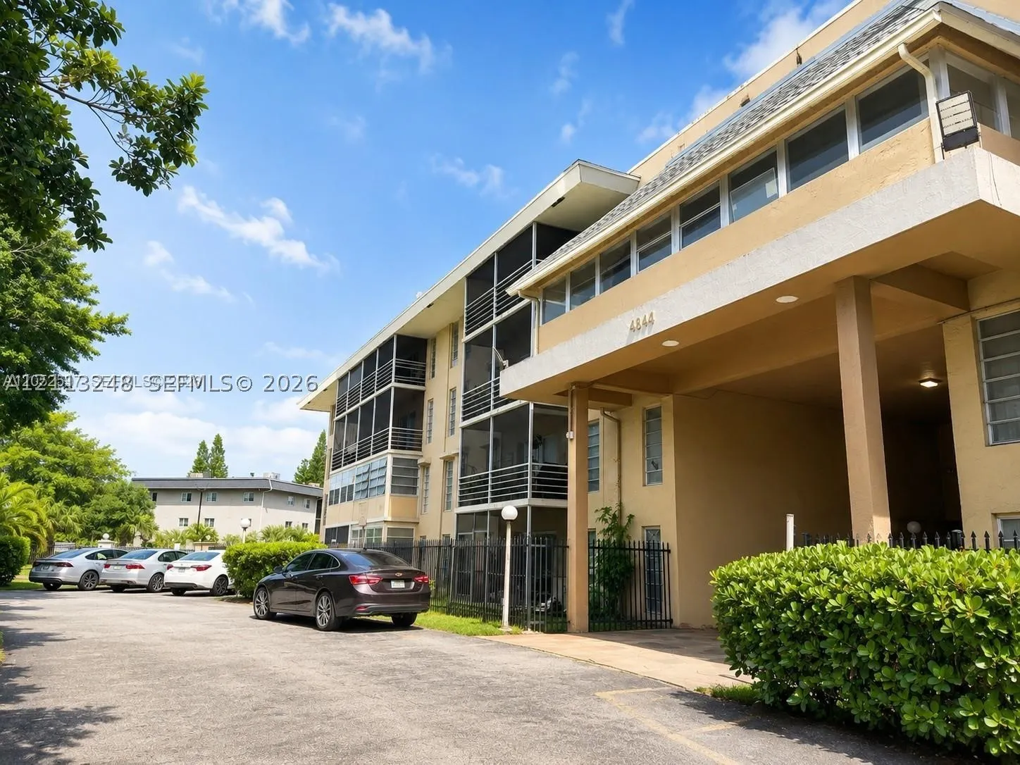 4848 NW 24th Ct #436