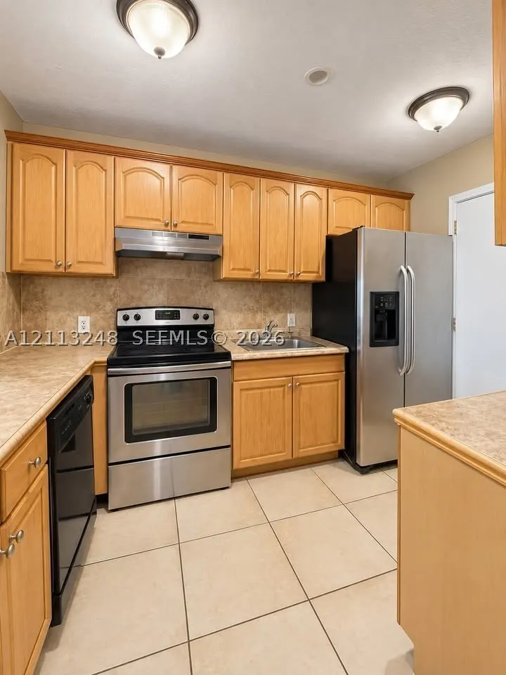 4848 NW 24th Ct #436