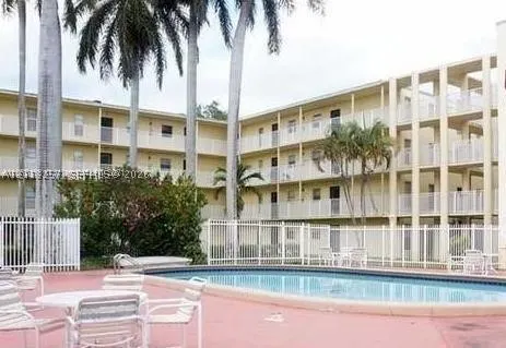 2800 NW 56th Ave #B304