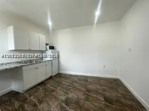 11450 SW 42nd Ter #studio