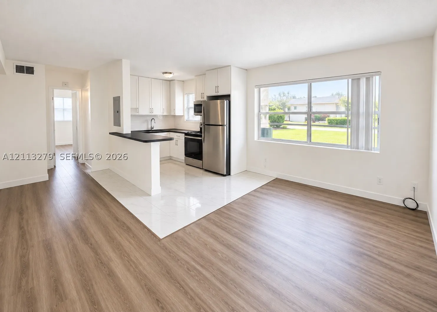 515 SE 9th St #5