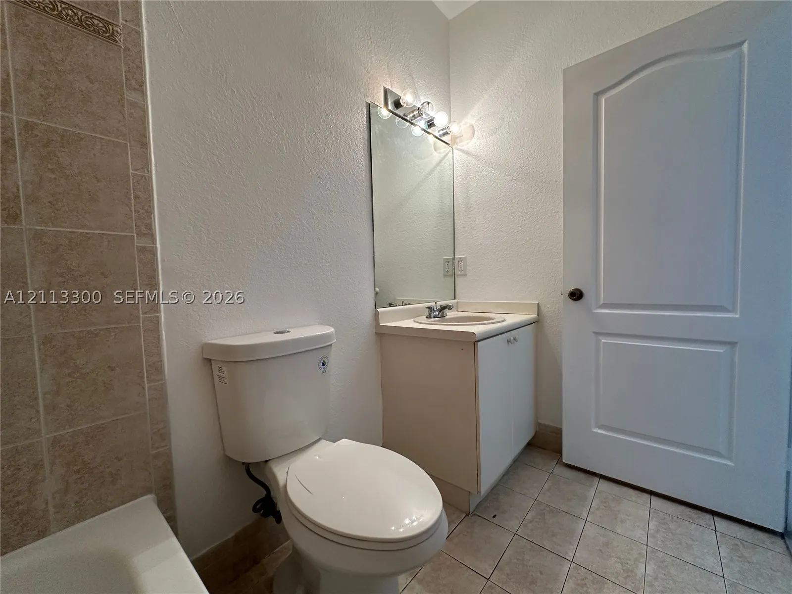 1661 SE 29th Ct #201