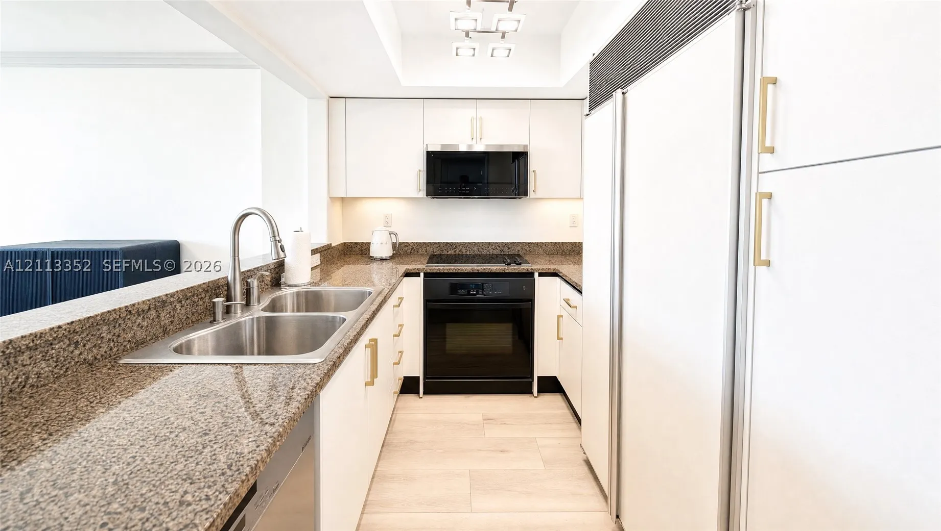 1500 Ocean Dr #1210