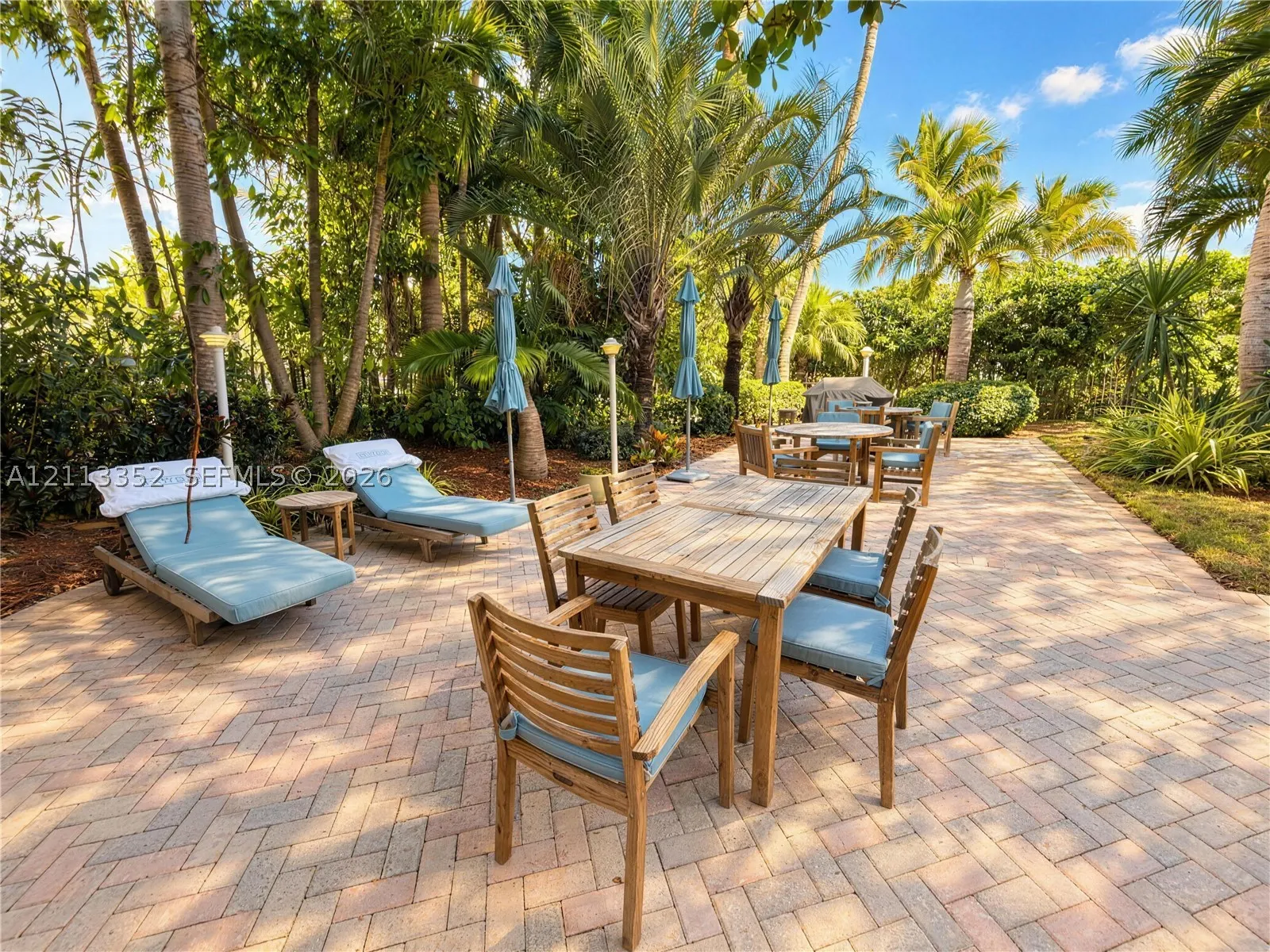 1500 Ocean Dr #1210