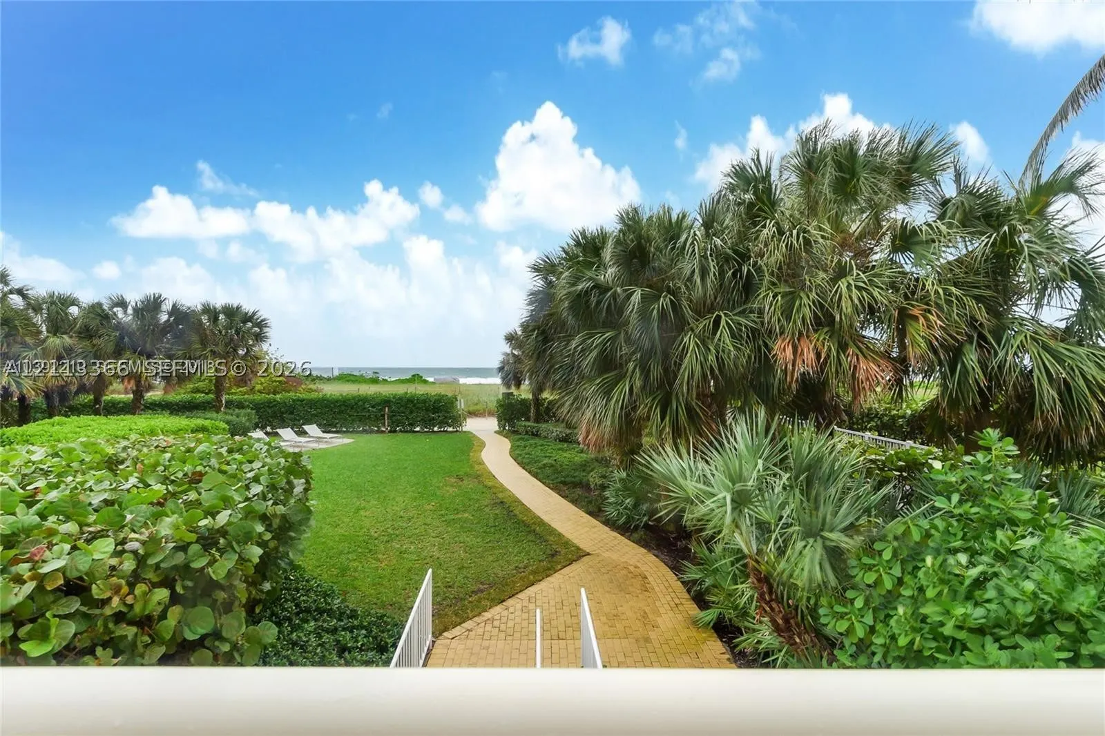 9499 Collins Ave #904