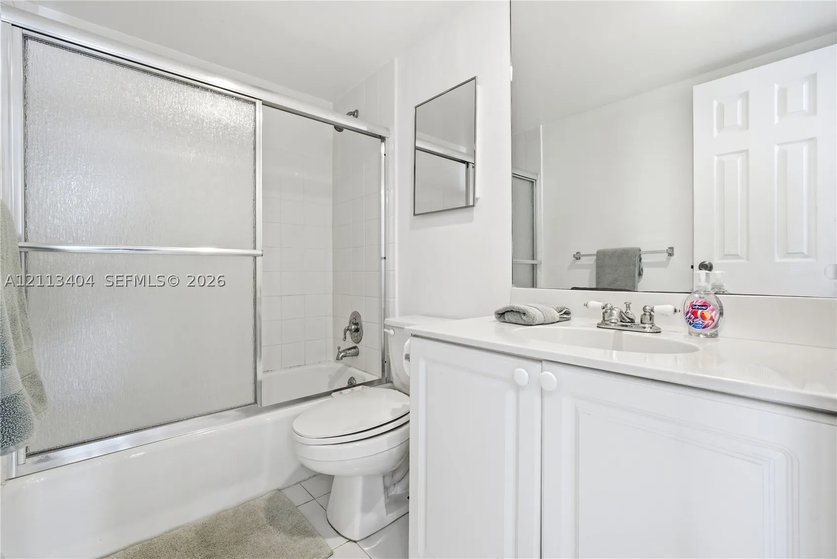 3901 S Ocean Dr #12F