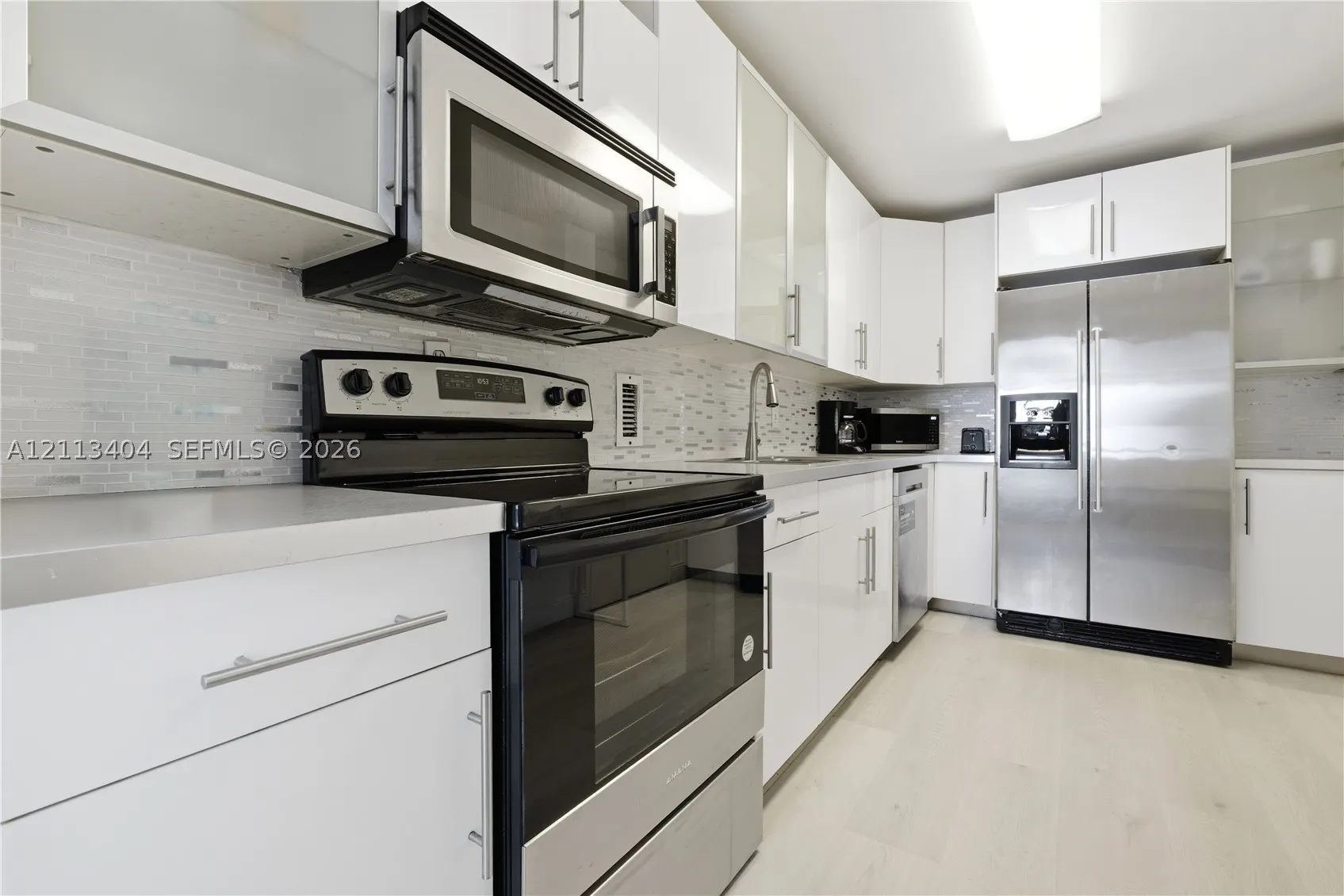 3901 S Ocean Dr #12F