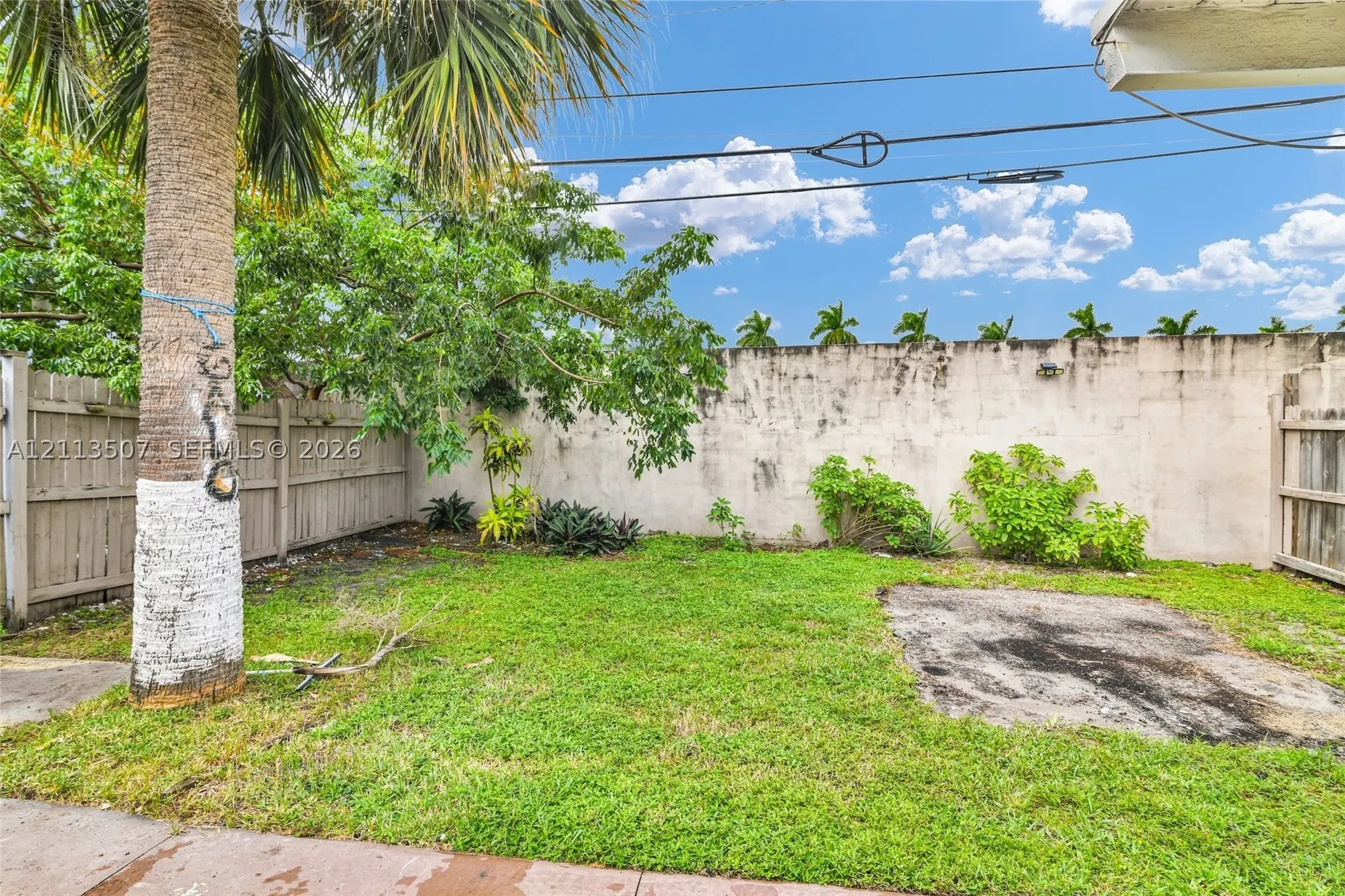 2671 NE 18th Ter #2