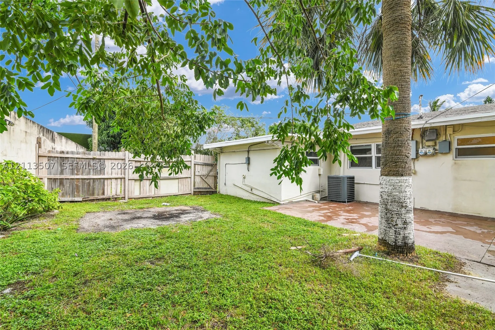 2671 NE 18th Ter #2