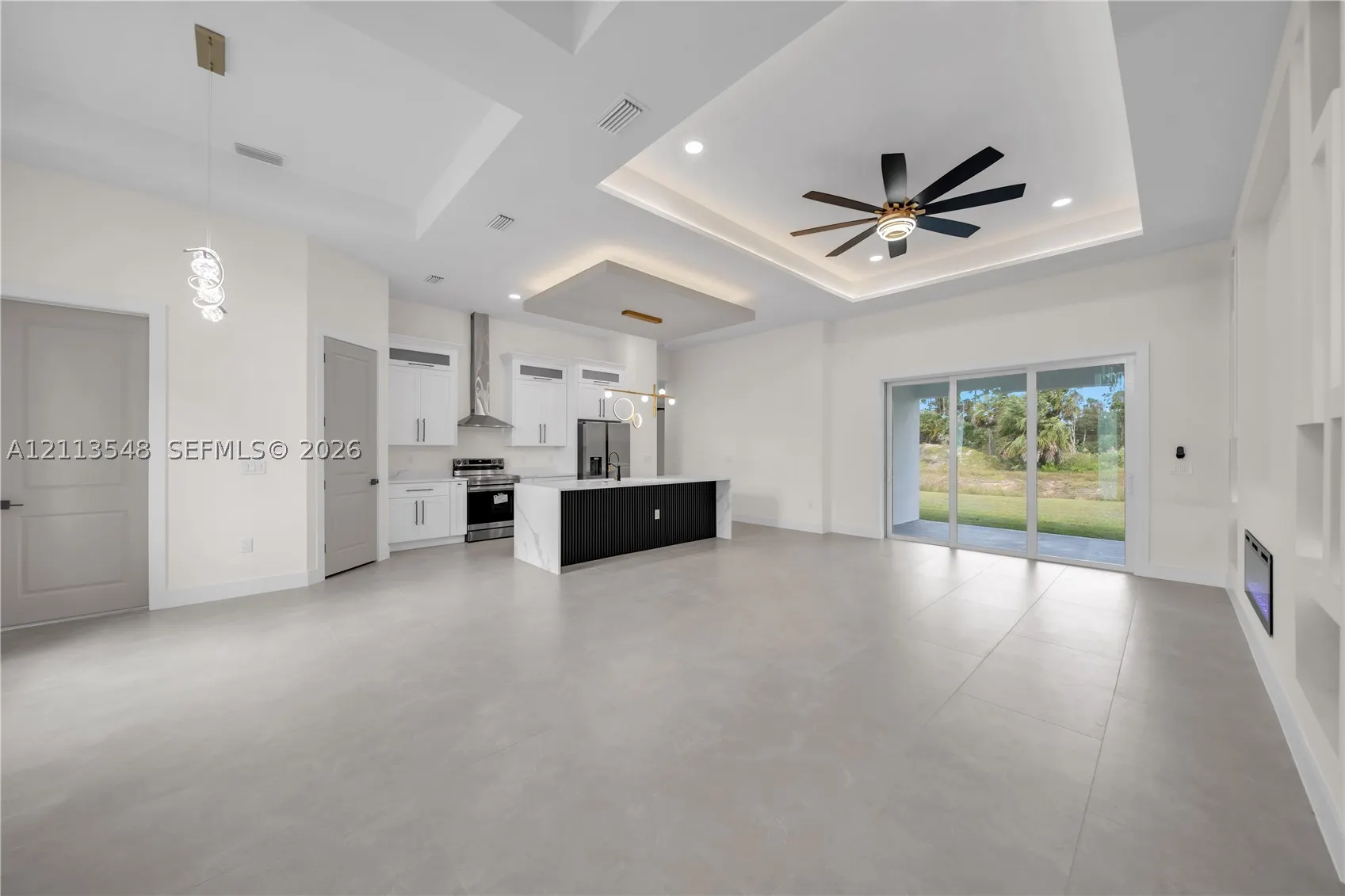 2500 16th St W