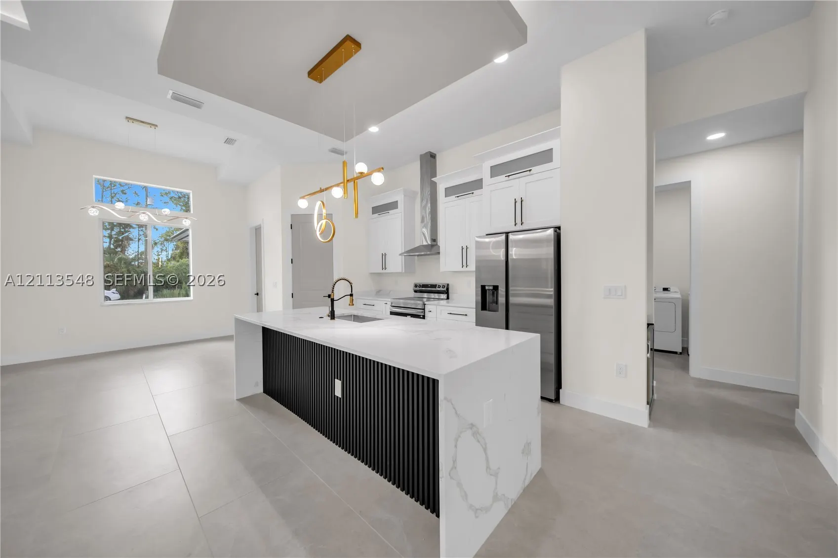 2500 16th St W