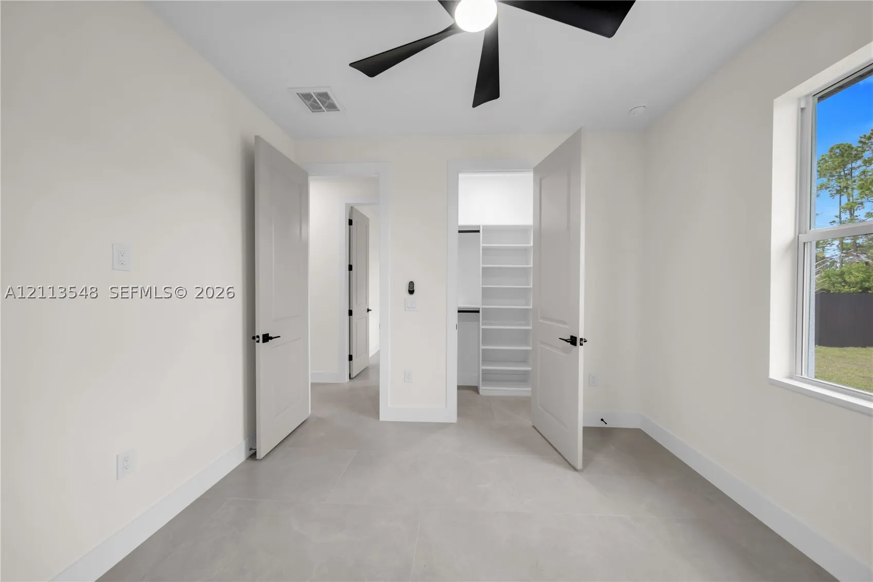 2500 16th St W