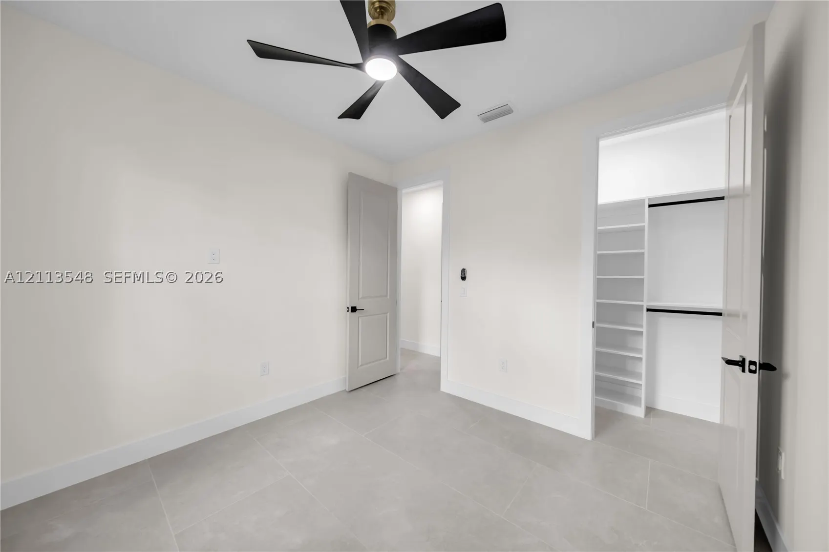 2500 16th St W
