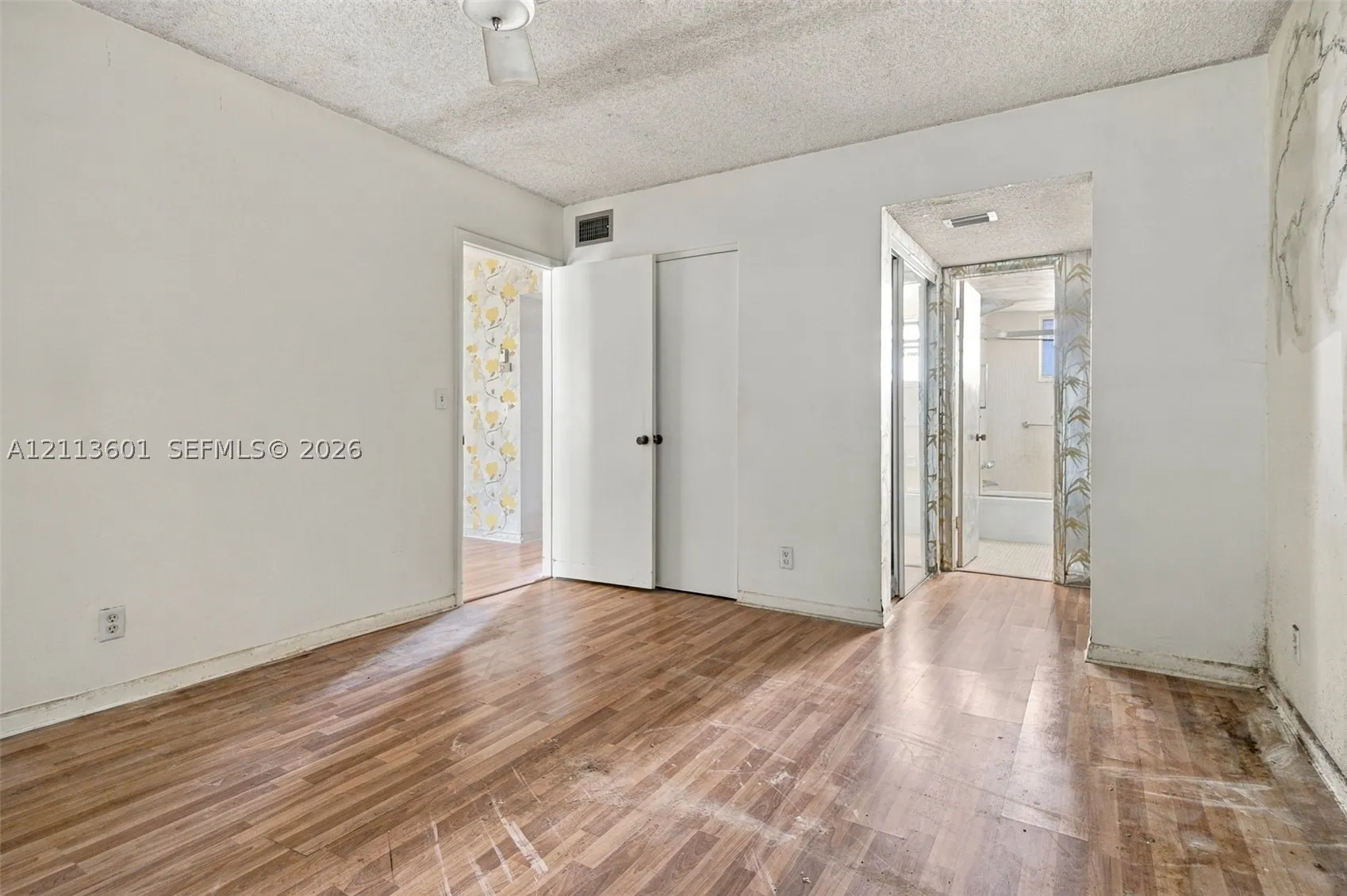 100 Ashbury Rd #204