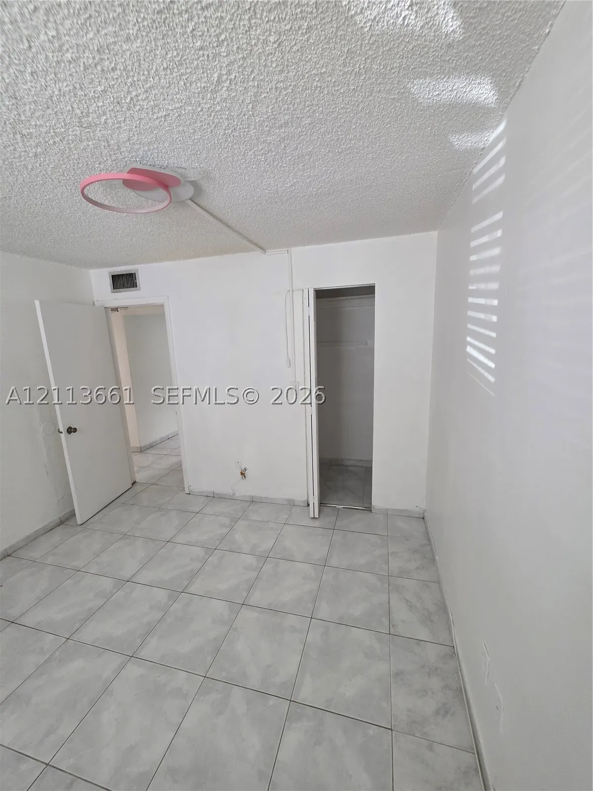 1801 S Treasure Dr #127