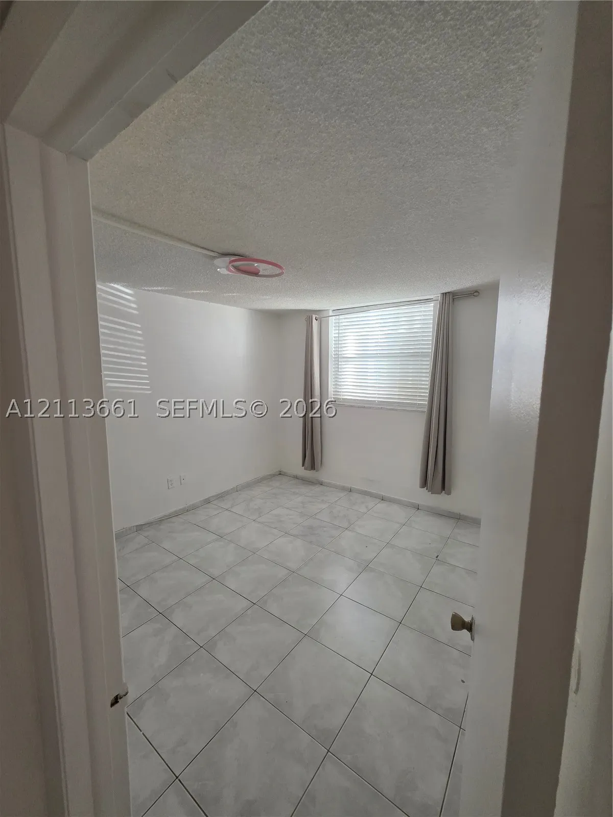 1801 S Treasure Dr #127