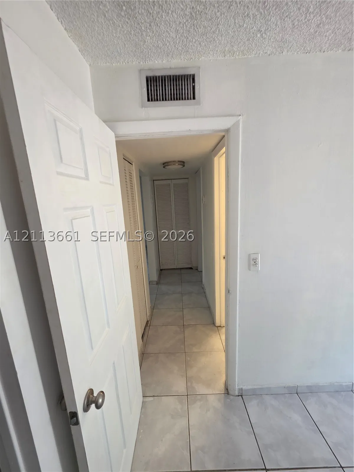 1801 S Treasure Dr #127