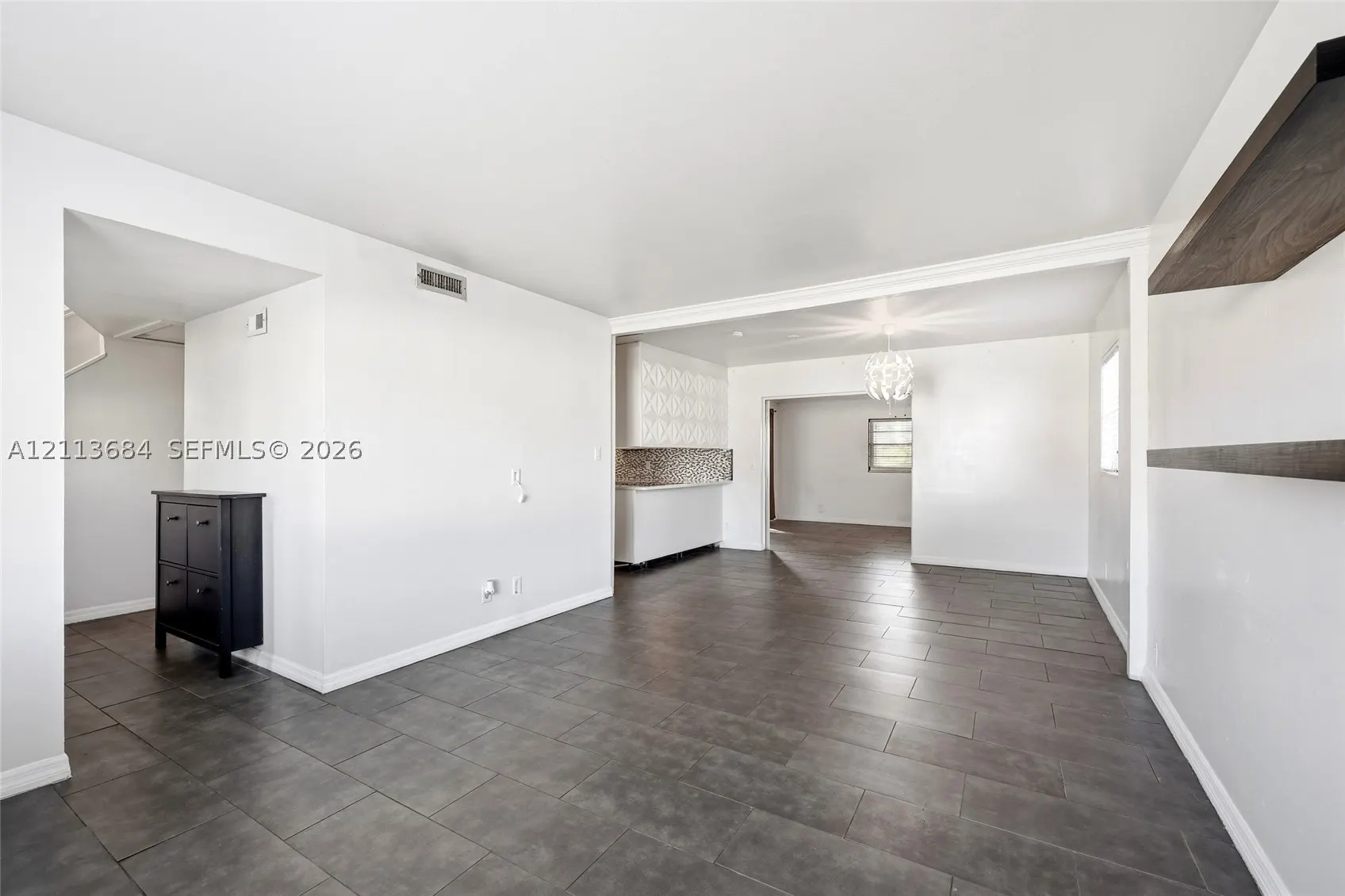 6504 LENORE DR