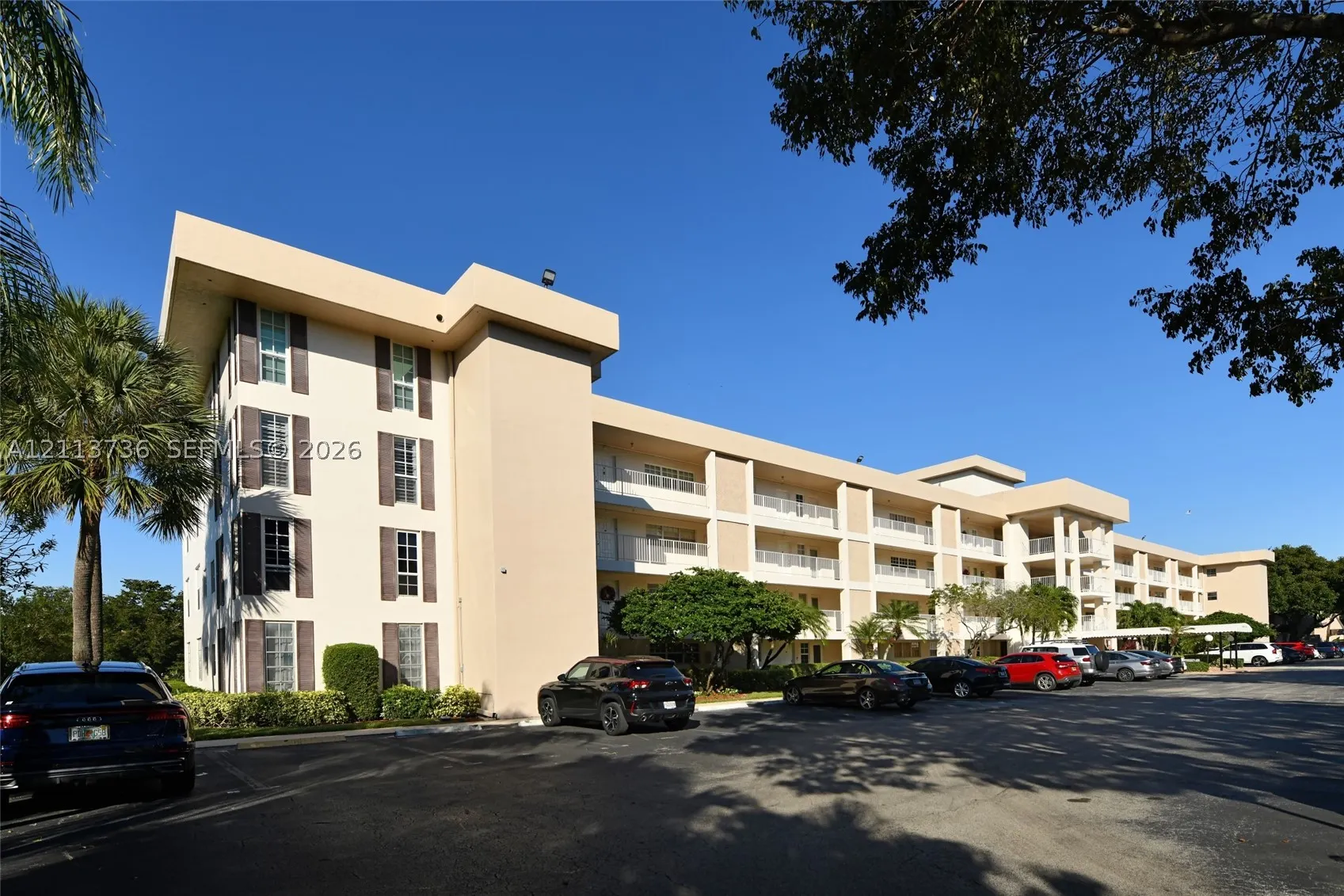 2651 S Palm Aire Dr #307