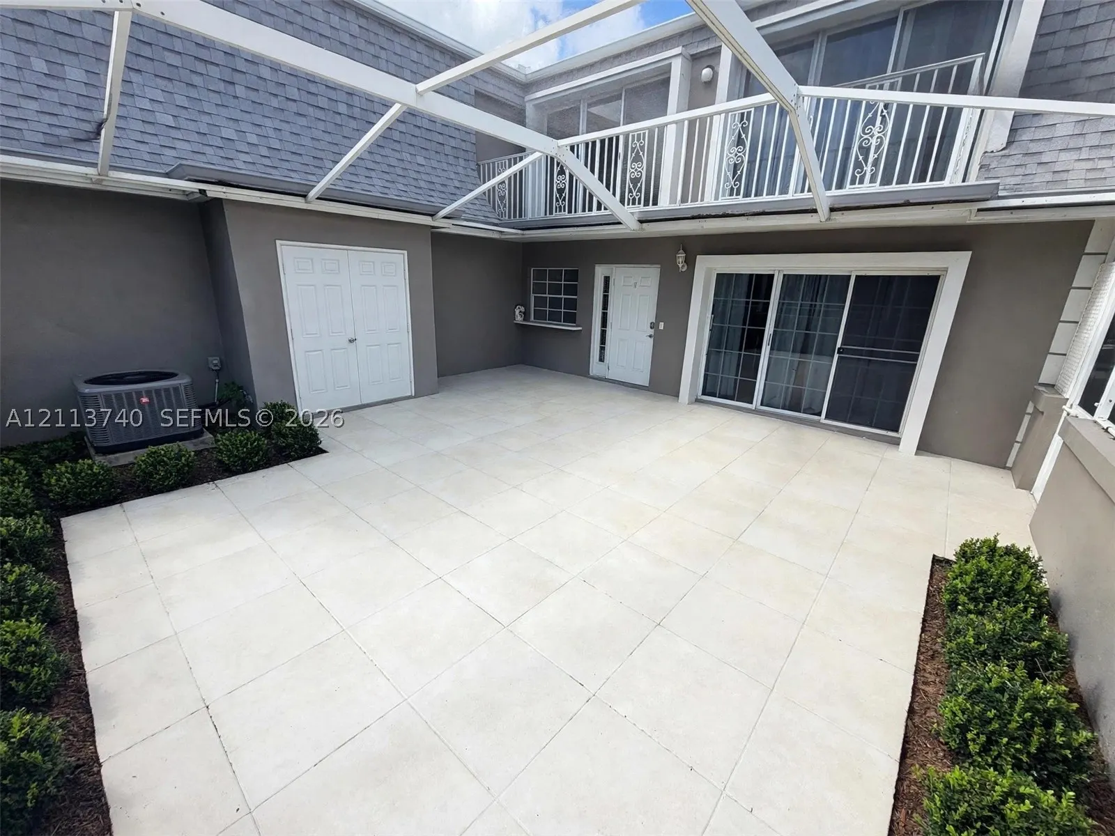1402 Vision Dr #1402