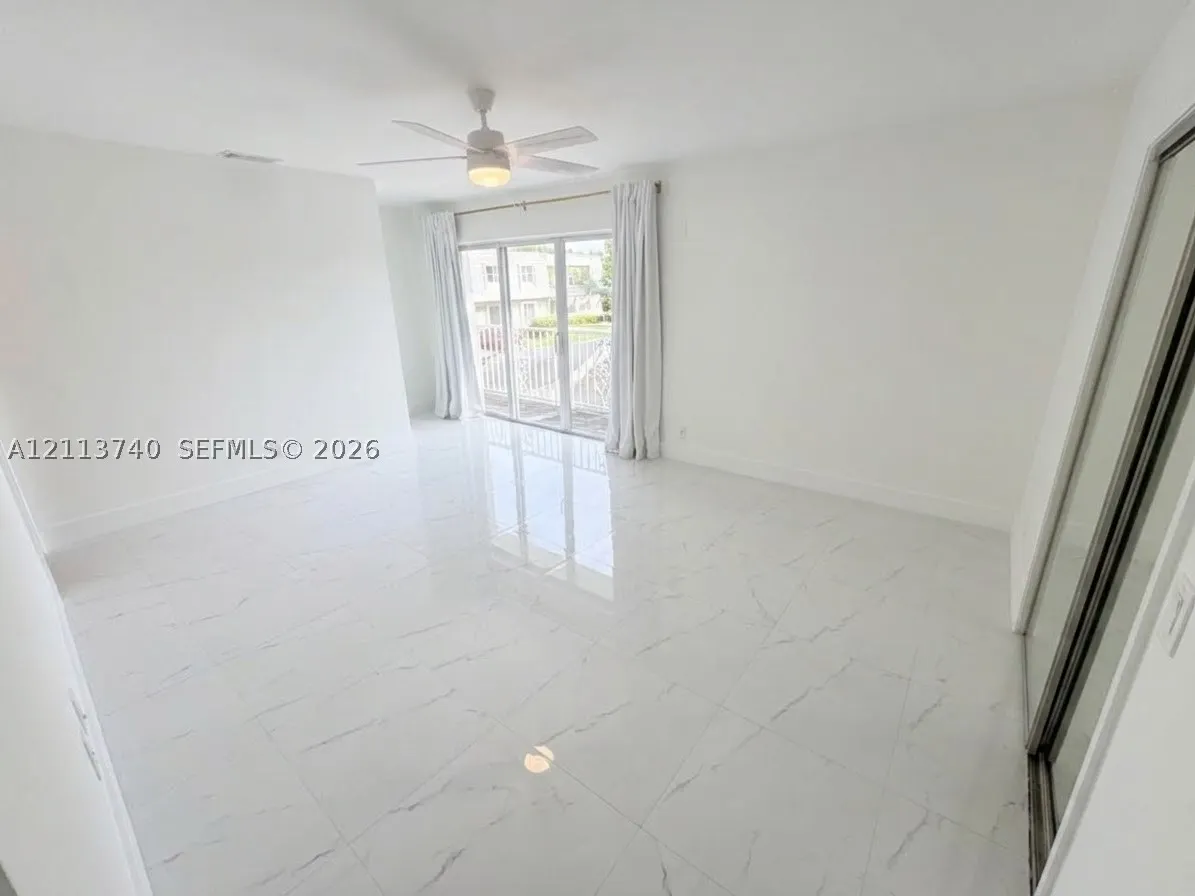1402 Vision Dr #1402