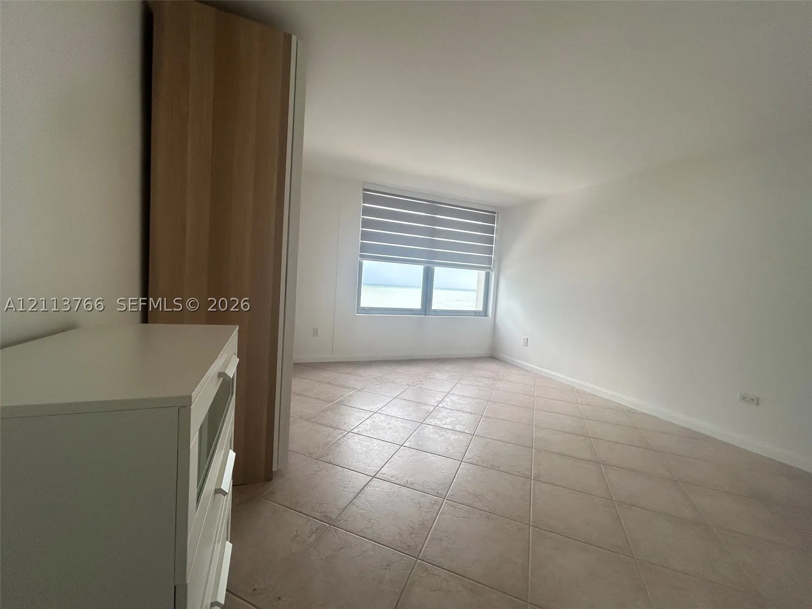 2899 Collins Ave #1429