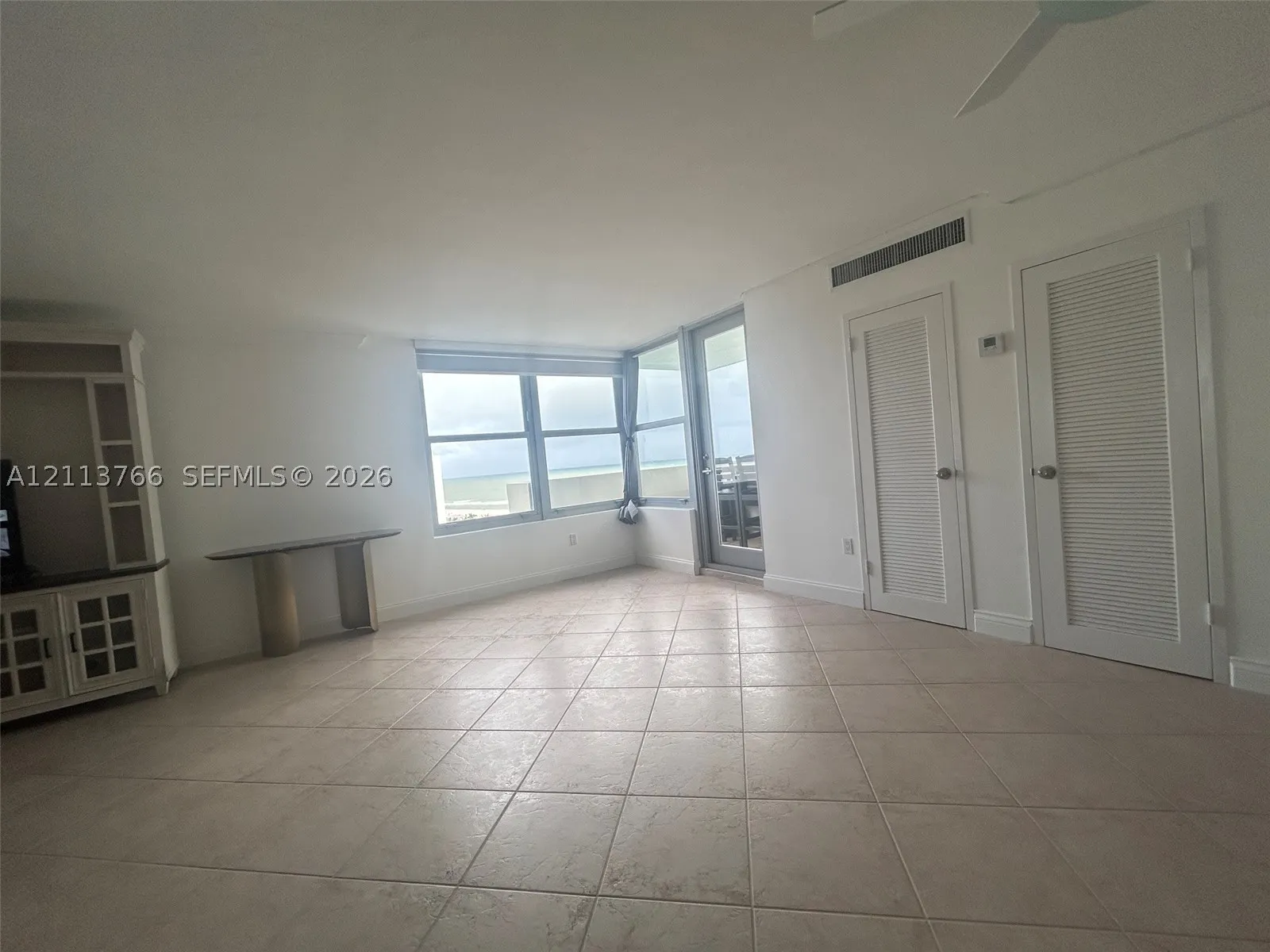2899 Collins Ave #1429