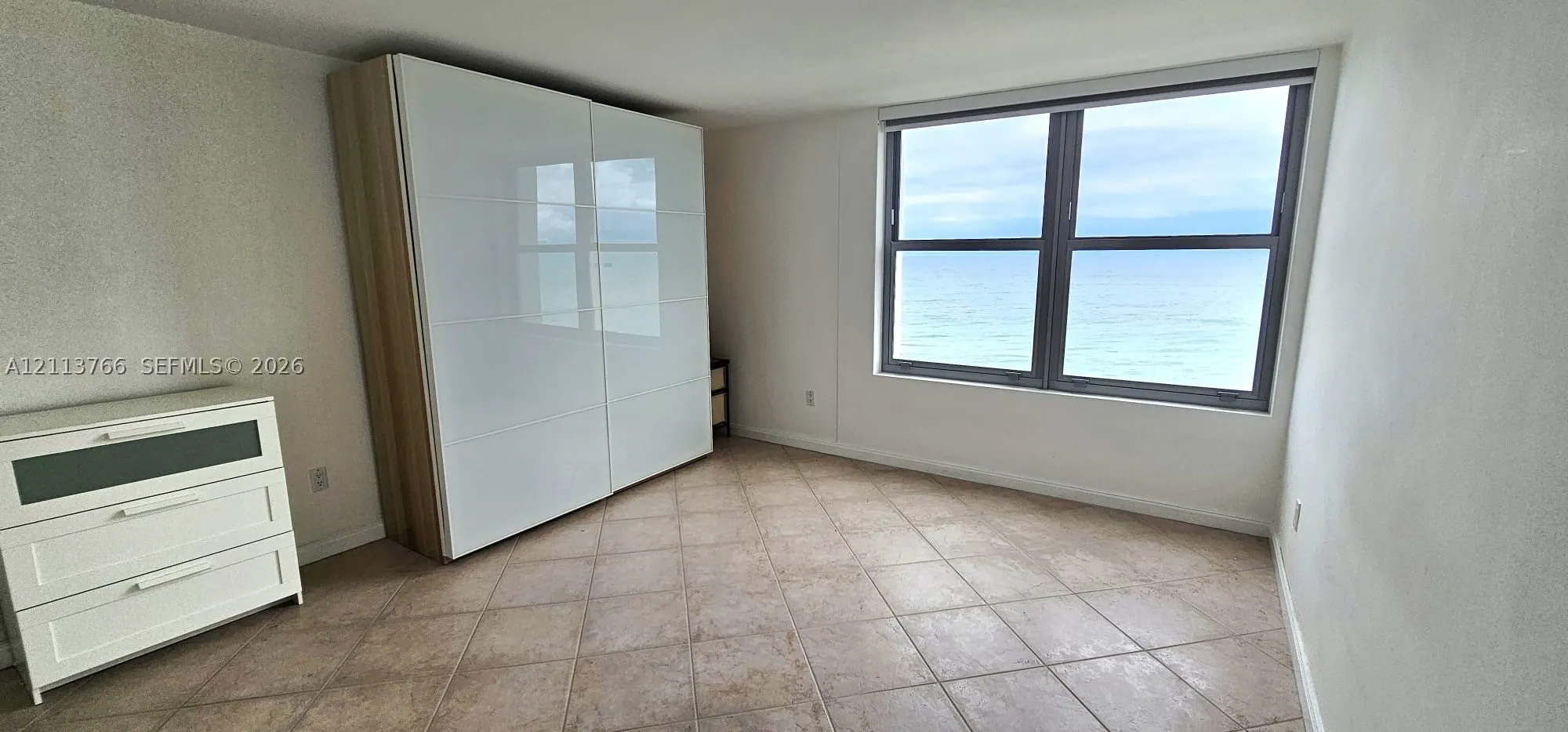 2899 Collins Ave #1429