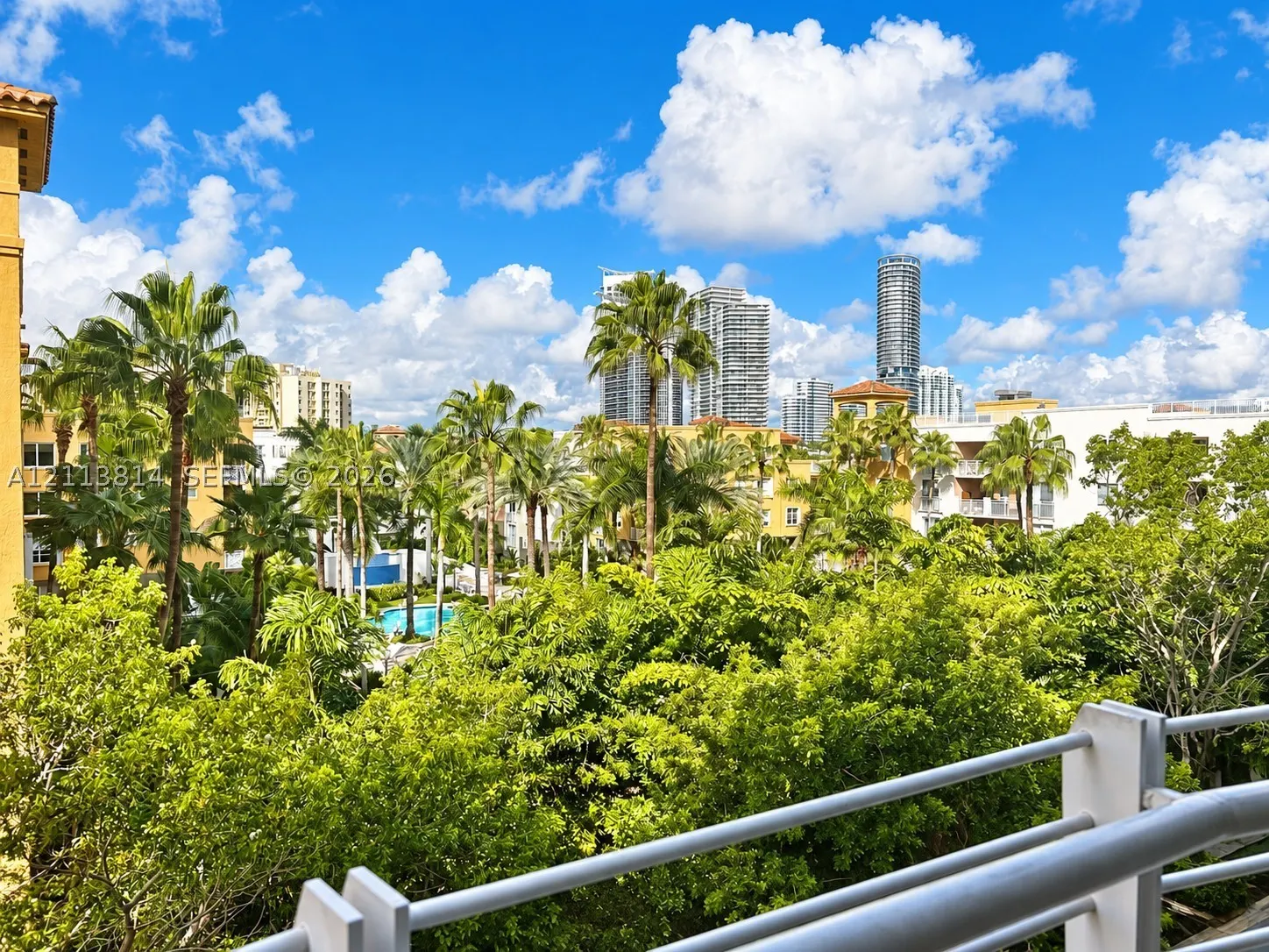 110 Washington Ave #1517