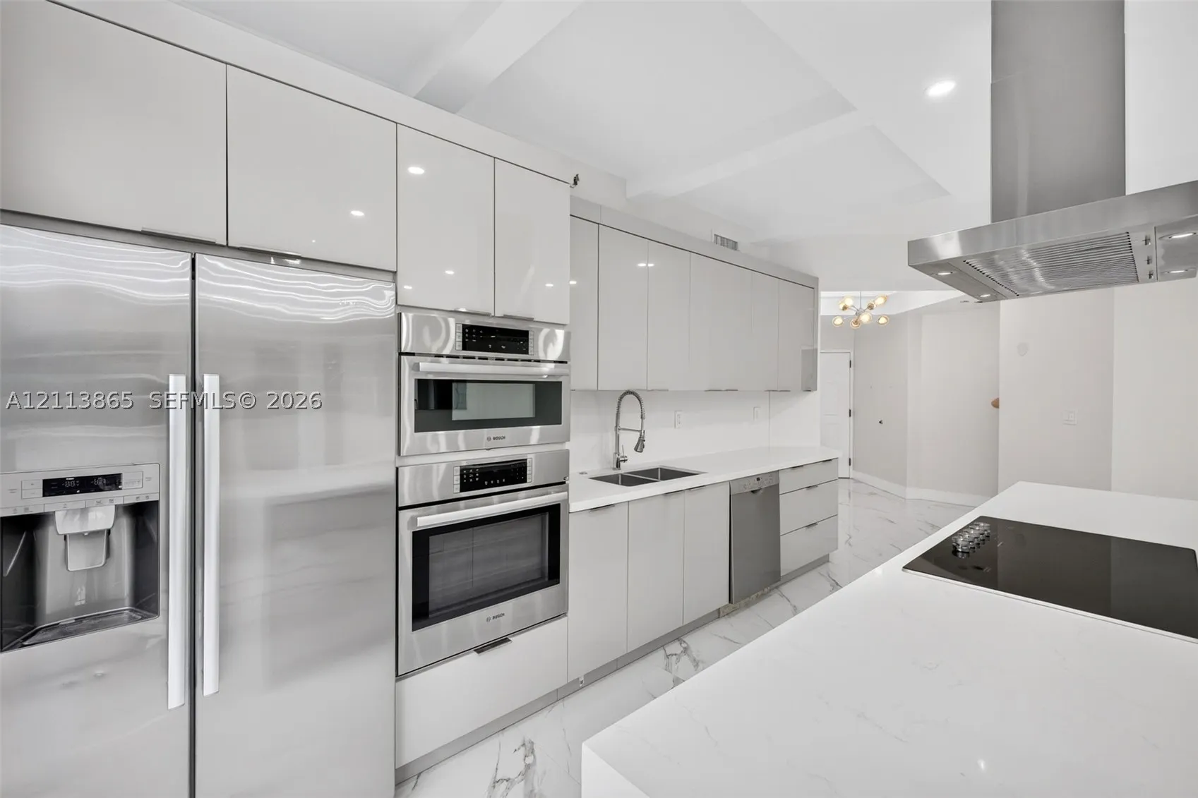 3900 Island Blvd #B408