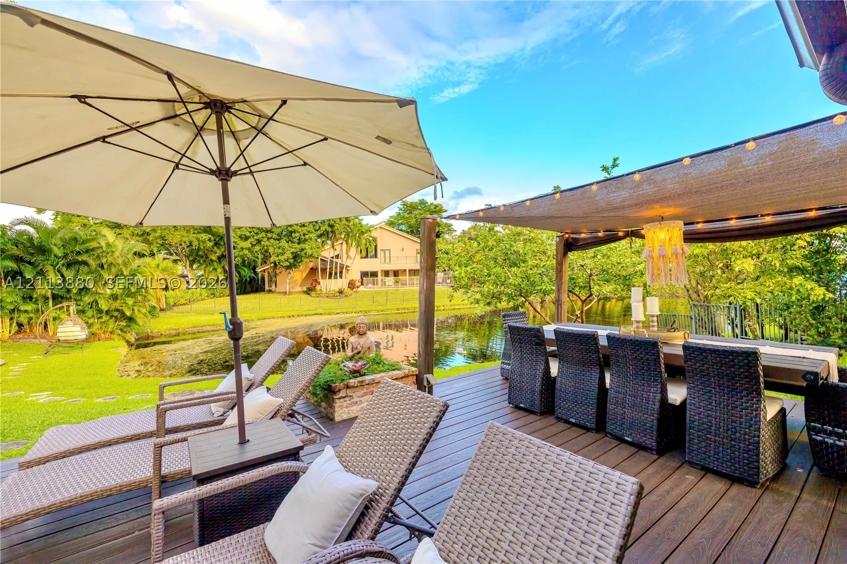900 Coco Plum Way