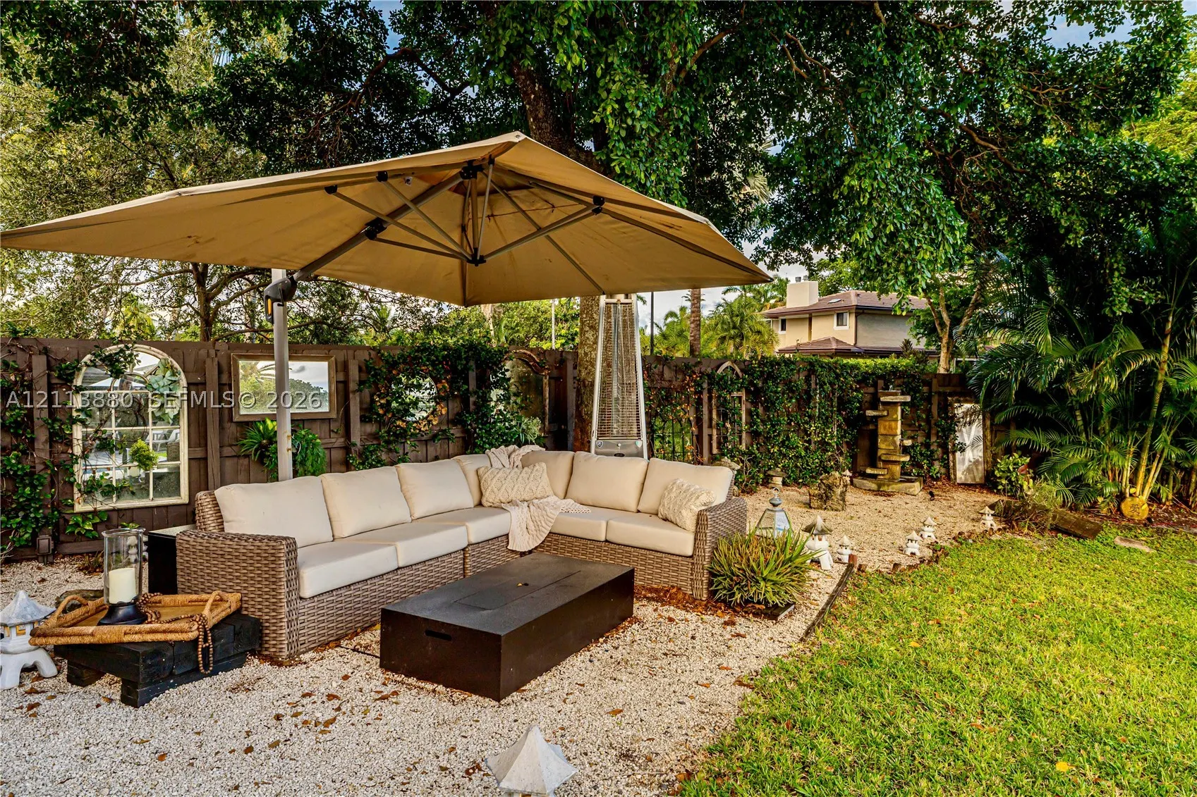 900 Coco Plum Way