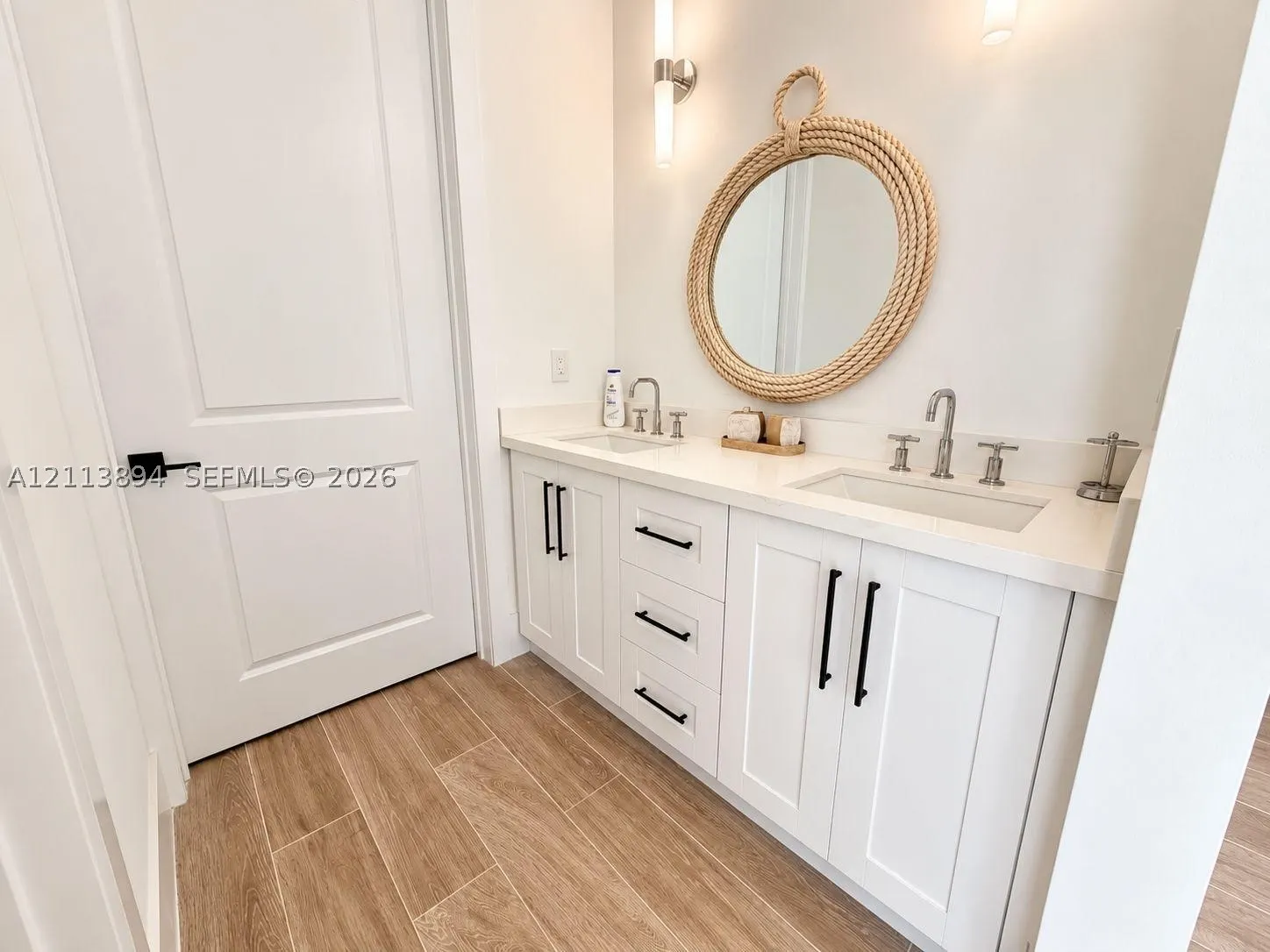 2206 Rockwell Island DR