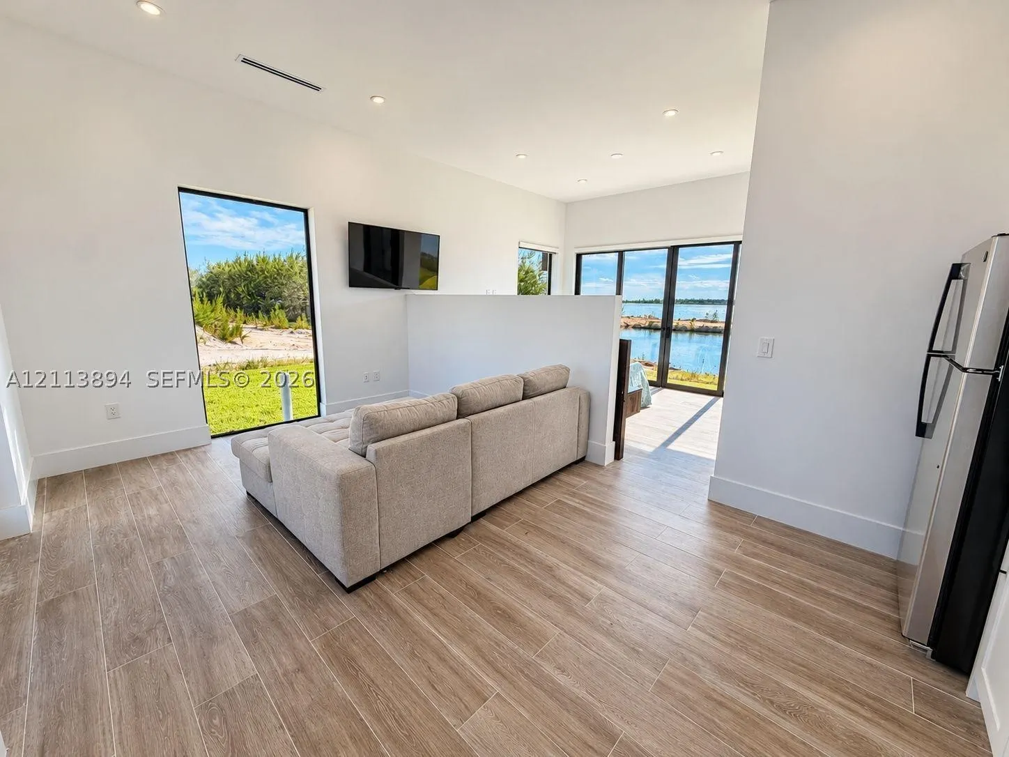2206 Rockwell Island DR