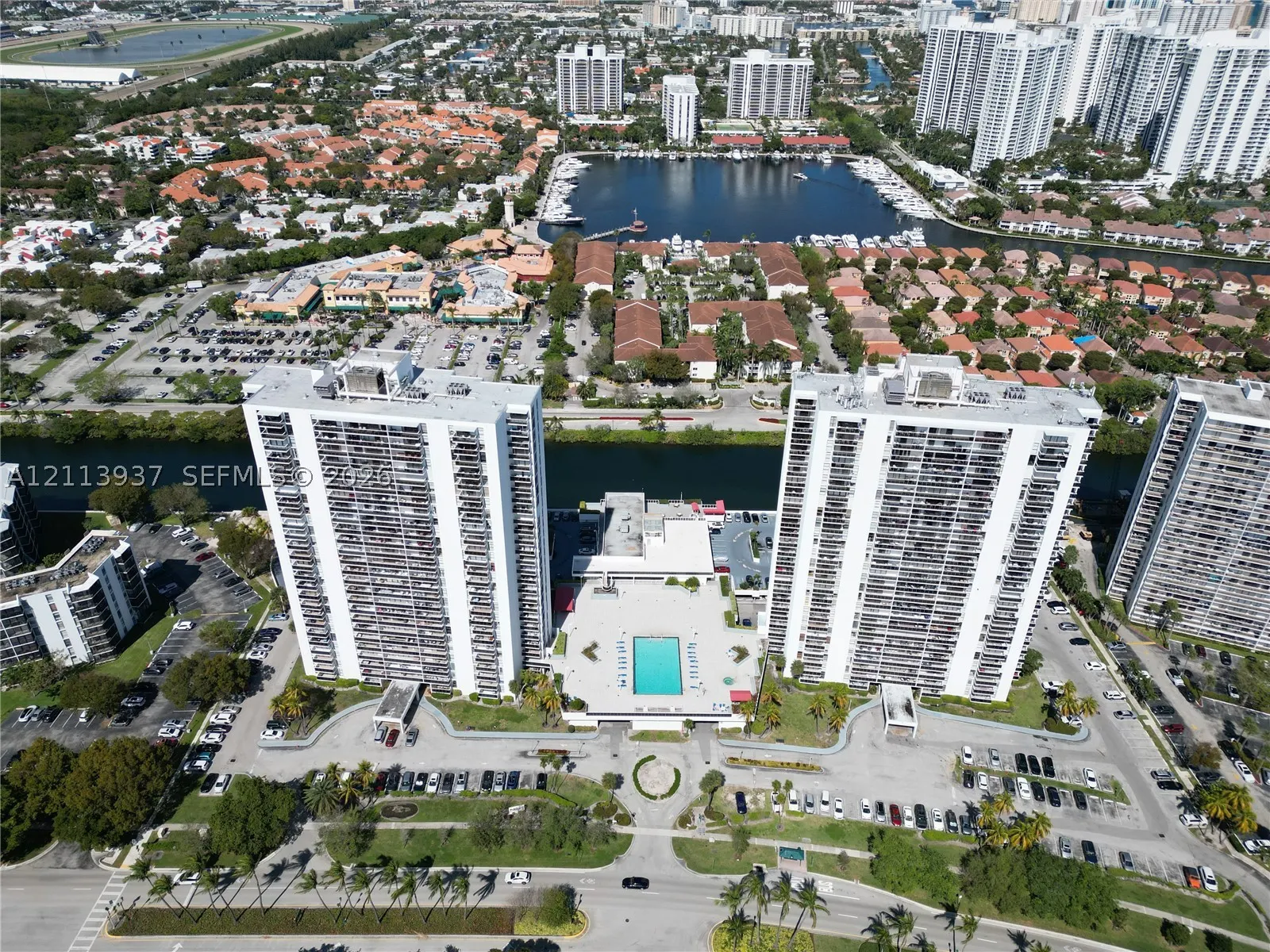 3675 N Country Club Dr #2007