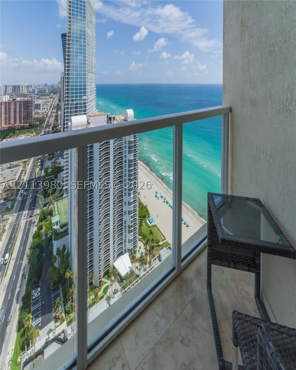 16699 Collins Ave(avlbnow) #3707