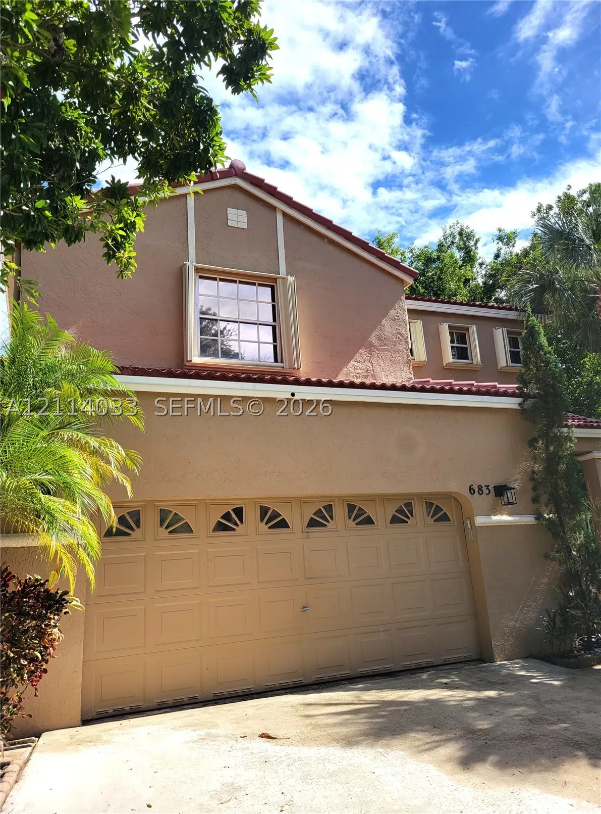 683 NW 88th Dr